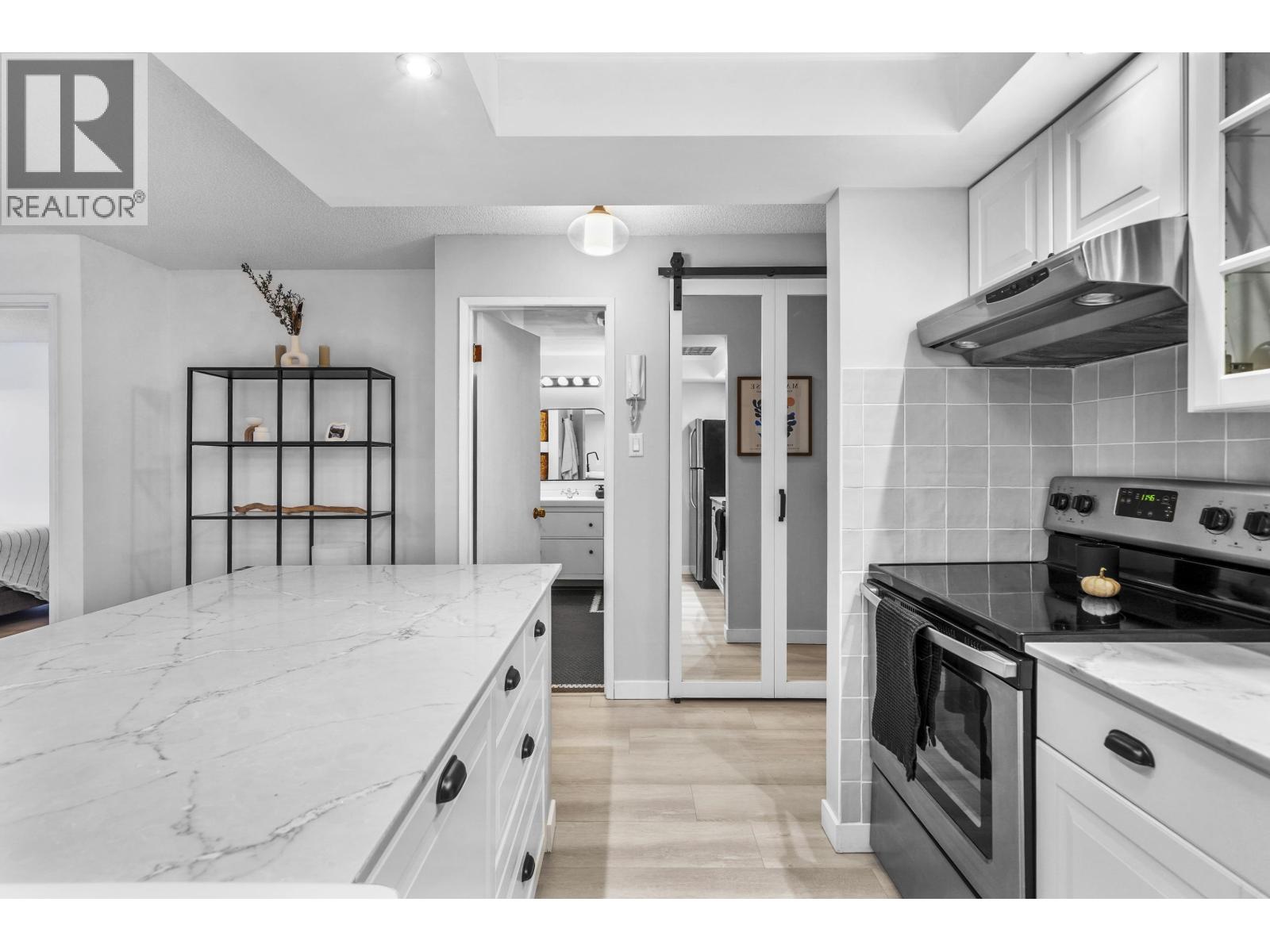 101 210 W 2nd Street, North Vancouver, British Columbia  V7M 1C6 - Photo 8 - R3060178