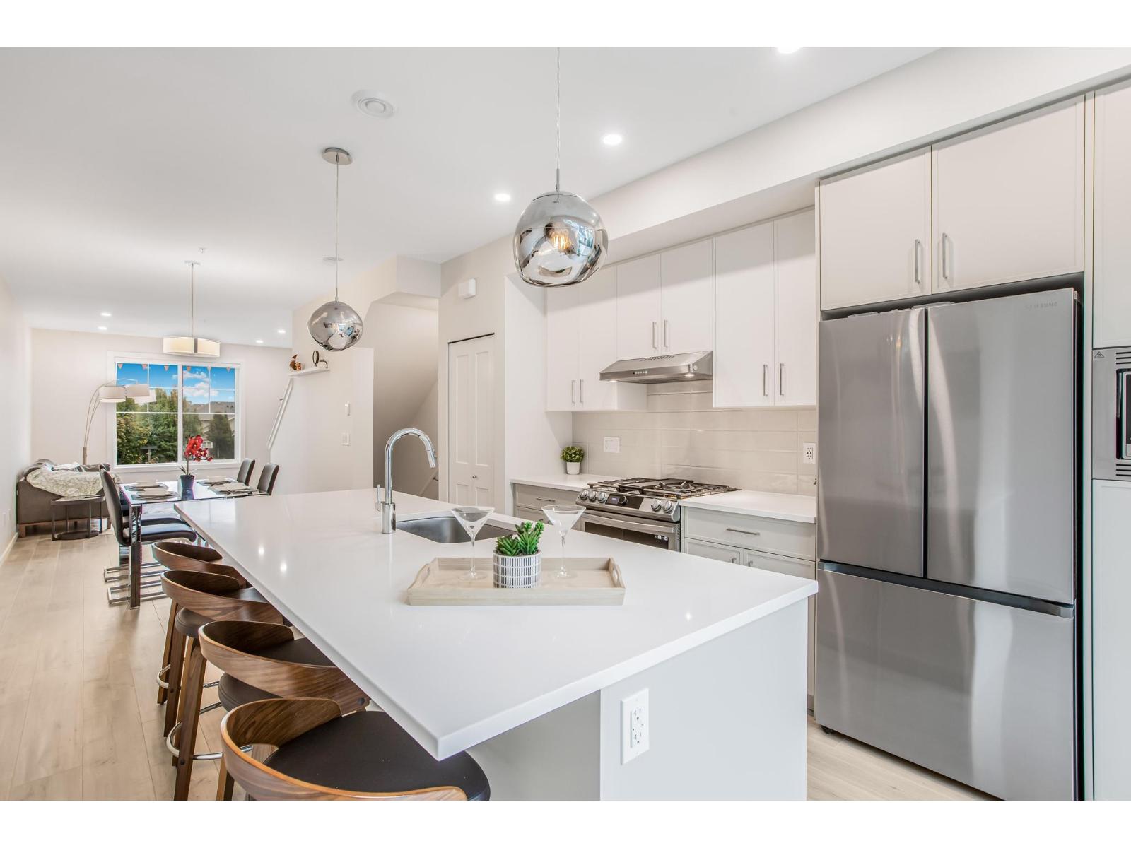 27 7919 204b Street, Langley, British Columbia  V2Y 3T7 - Photo 3 - R3060217