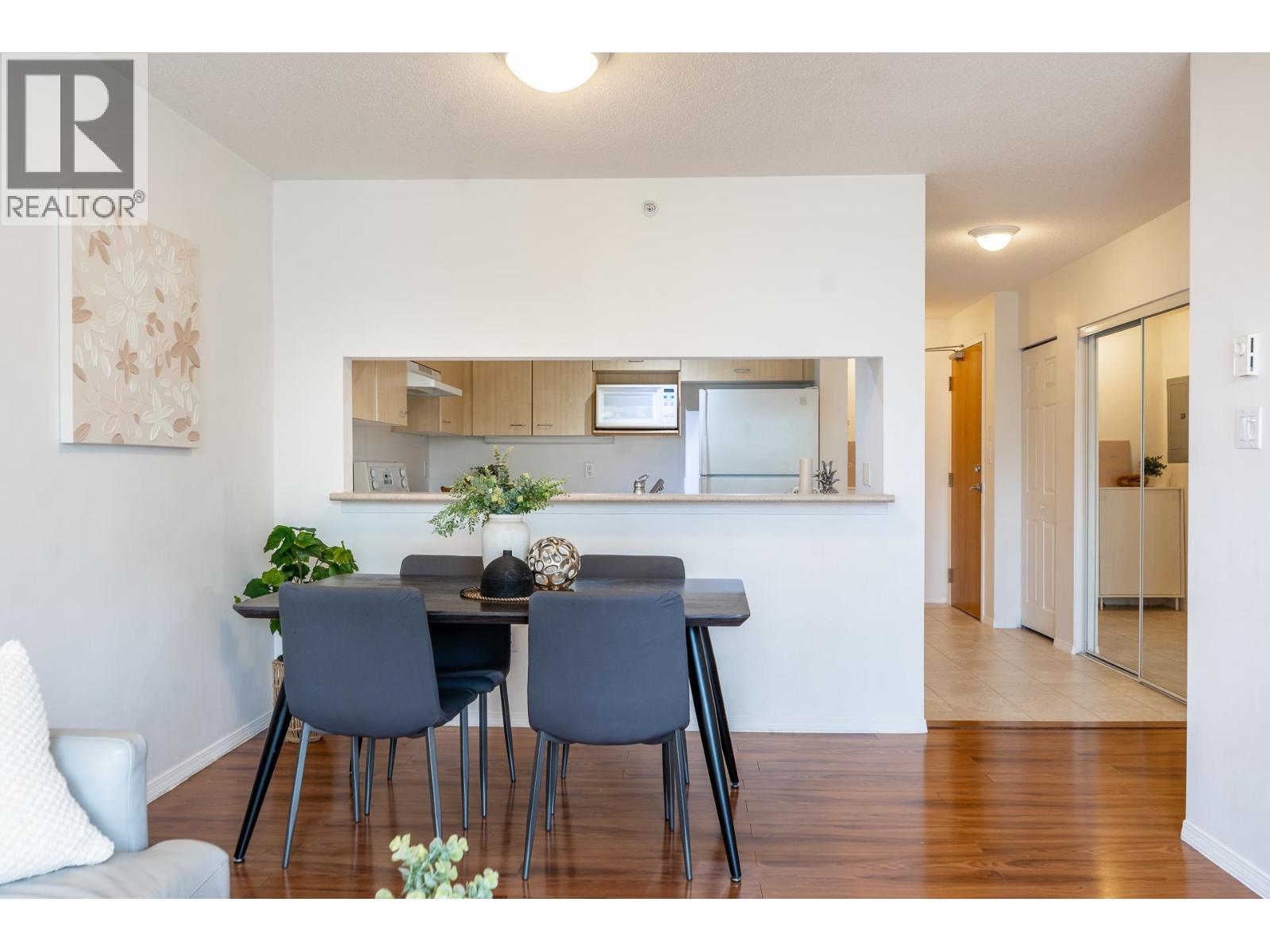 405 1148 Heffley Crescent, Coquitlam, British Columbia  V3B 8A6 - Photo 6 - R3060198