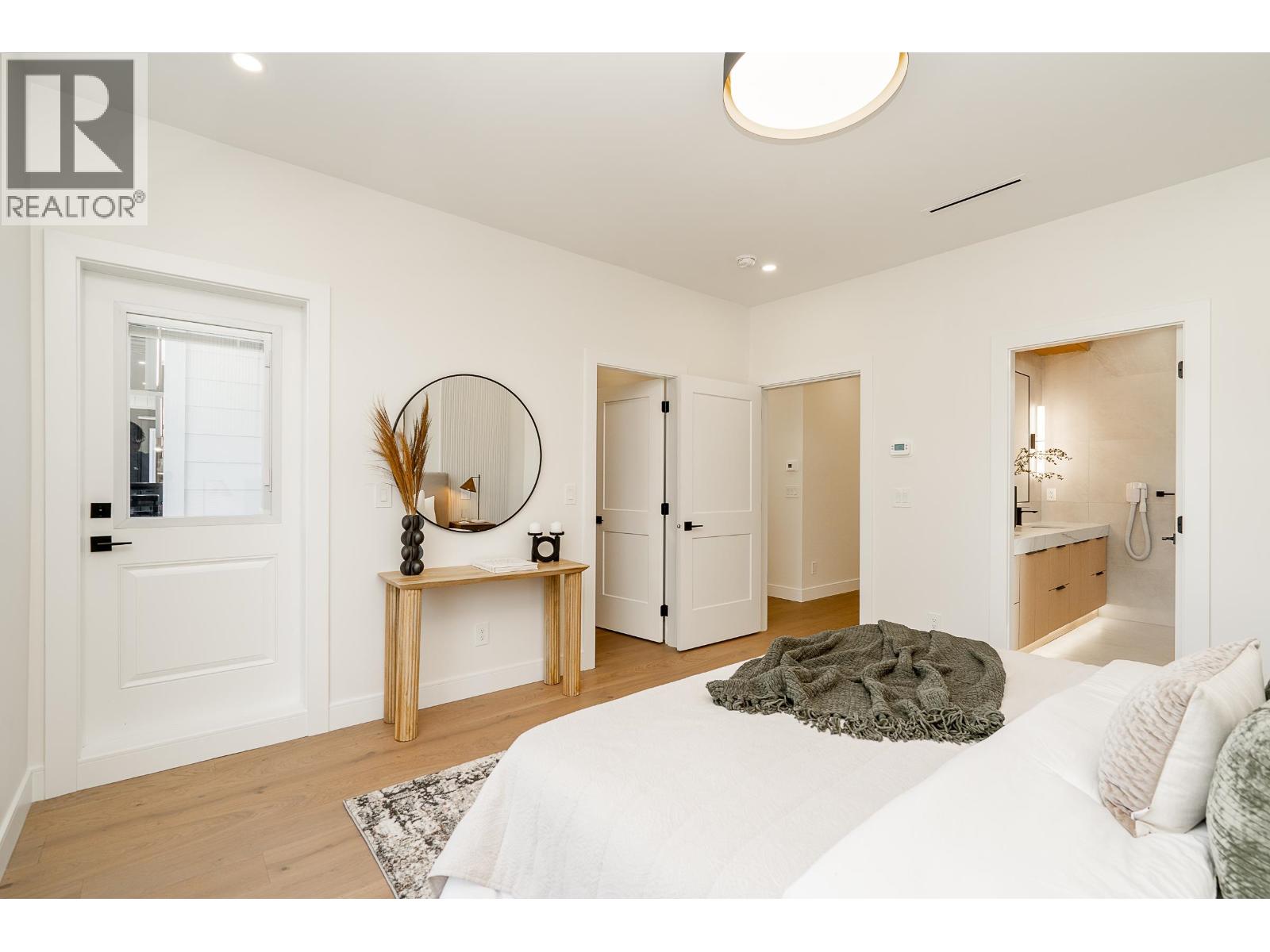 2715 Henry Street, Port Moody, British Columbia  V3H 2J8 - Photo 16 - R3060213