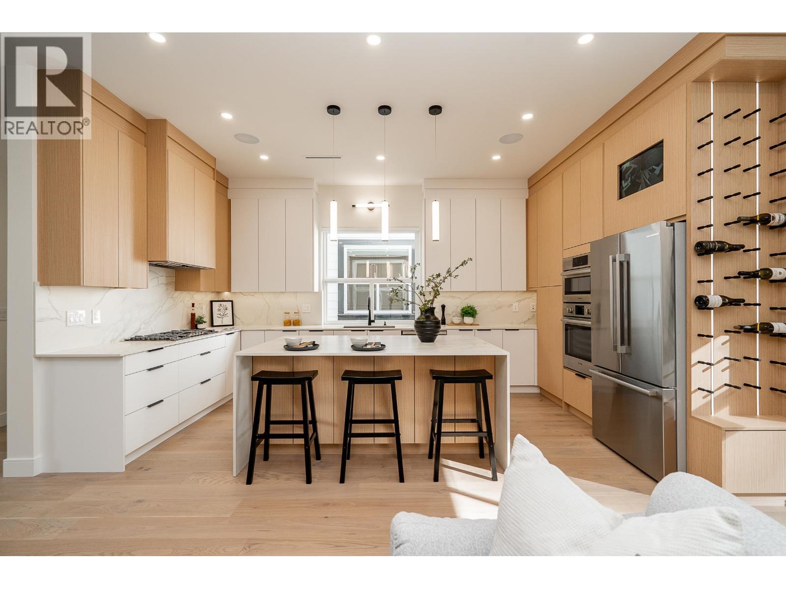 2715 Henry Street, Port Moody, British Columbia  V3H 2J8 - Photo 6 - R3060213