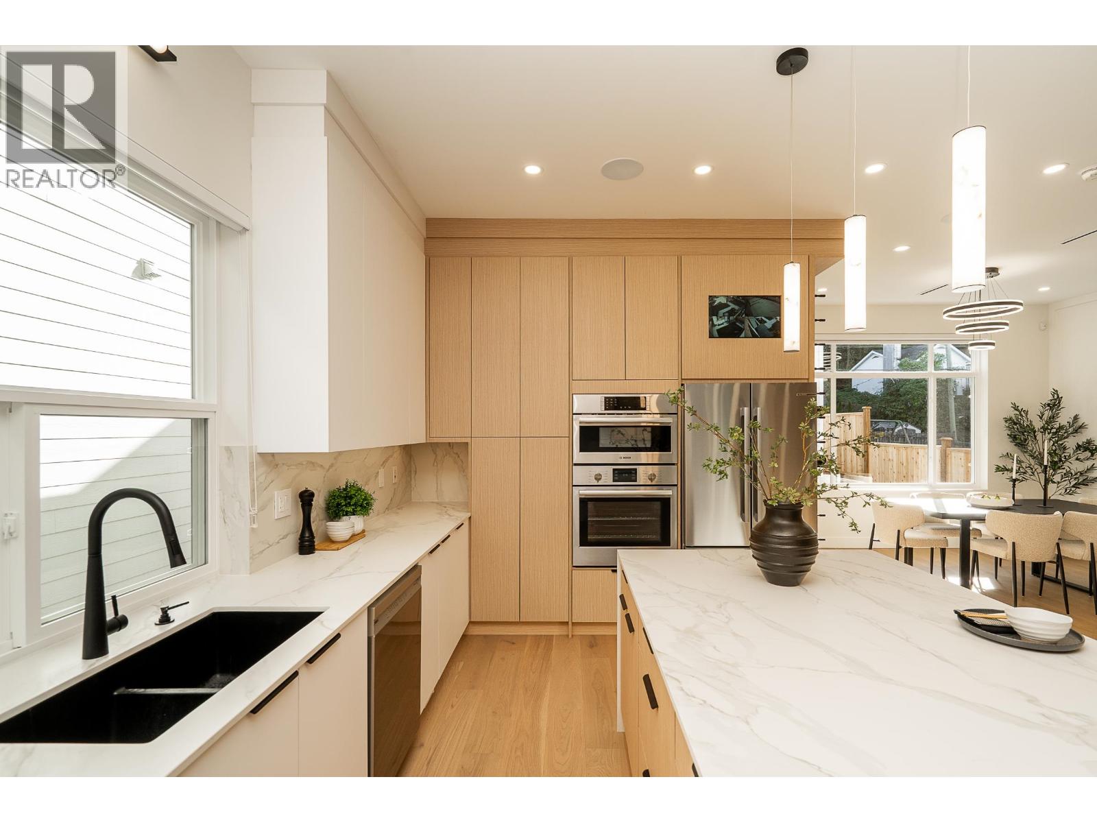 2715 Henry Street, Port Moody, British Columbia  V3H 2J8 - Photo 7 - R3060213