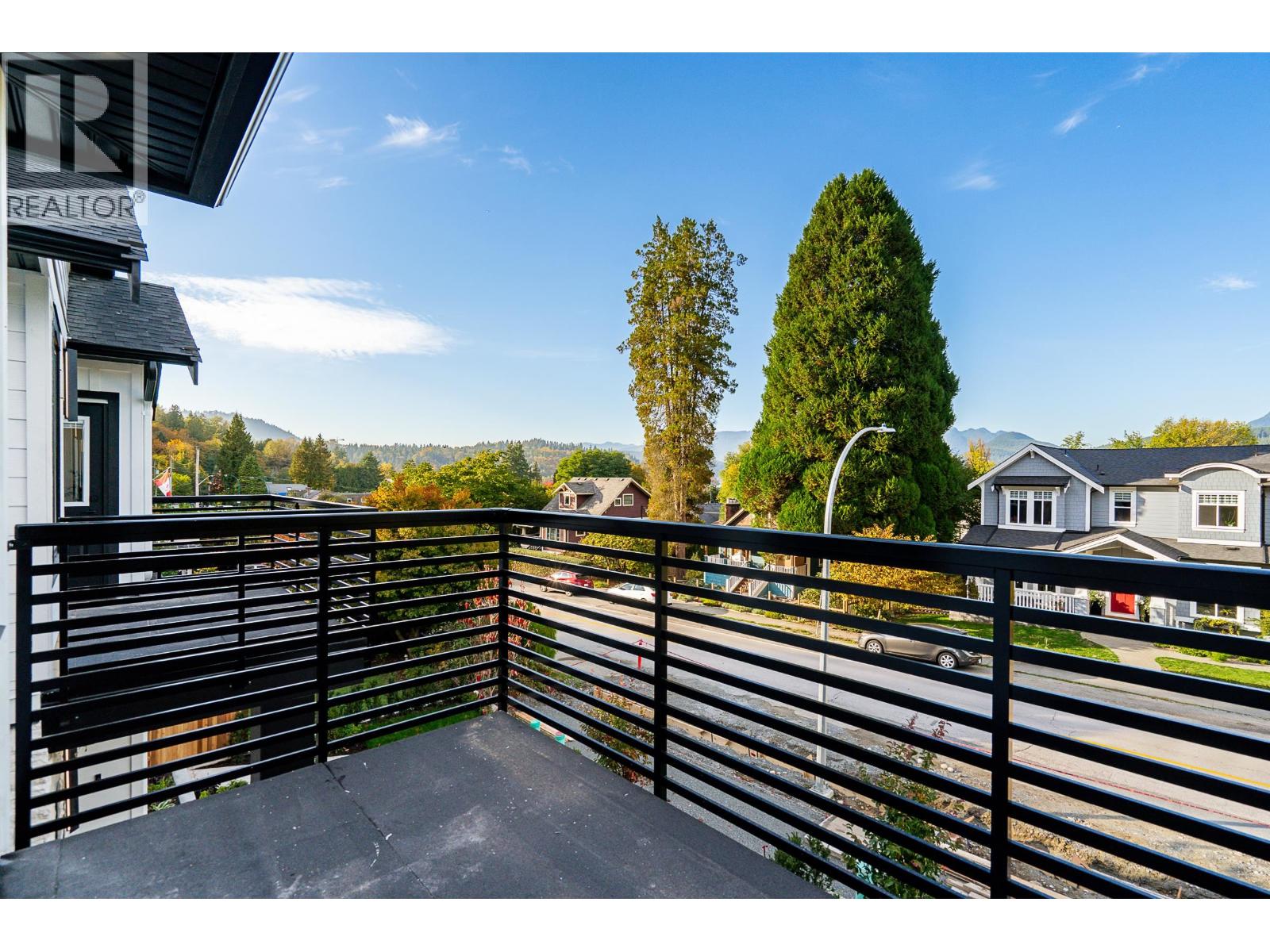 2717 Henry Street, Port Moody, British Columbia  V3H 2J8 - Photo 14 - R3060223