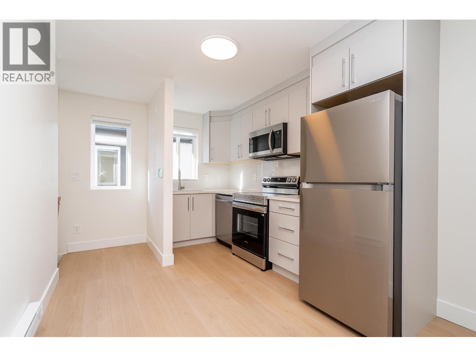 2717 Henry Street, Port Moody, British Columbia  V3H 2J8 - Photo 26 - R3060223