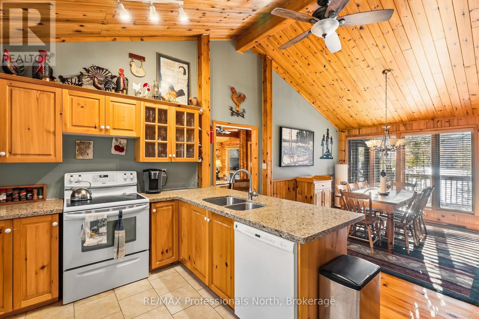 1289 Watts Road, Dysart Et Al, Ontario  K0M 1S0 - Photo 27 - X12472747