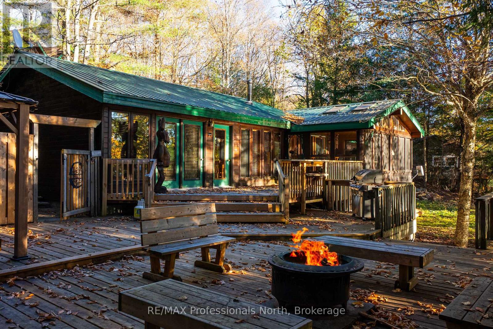 1289 Watts Road, Dysart Et Al, Ontario  K0M 1S0 - Photo 42 - X12472747
