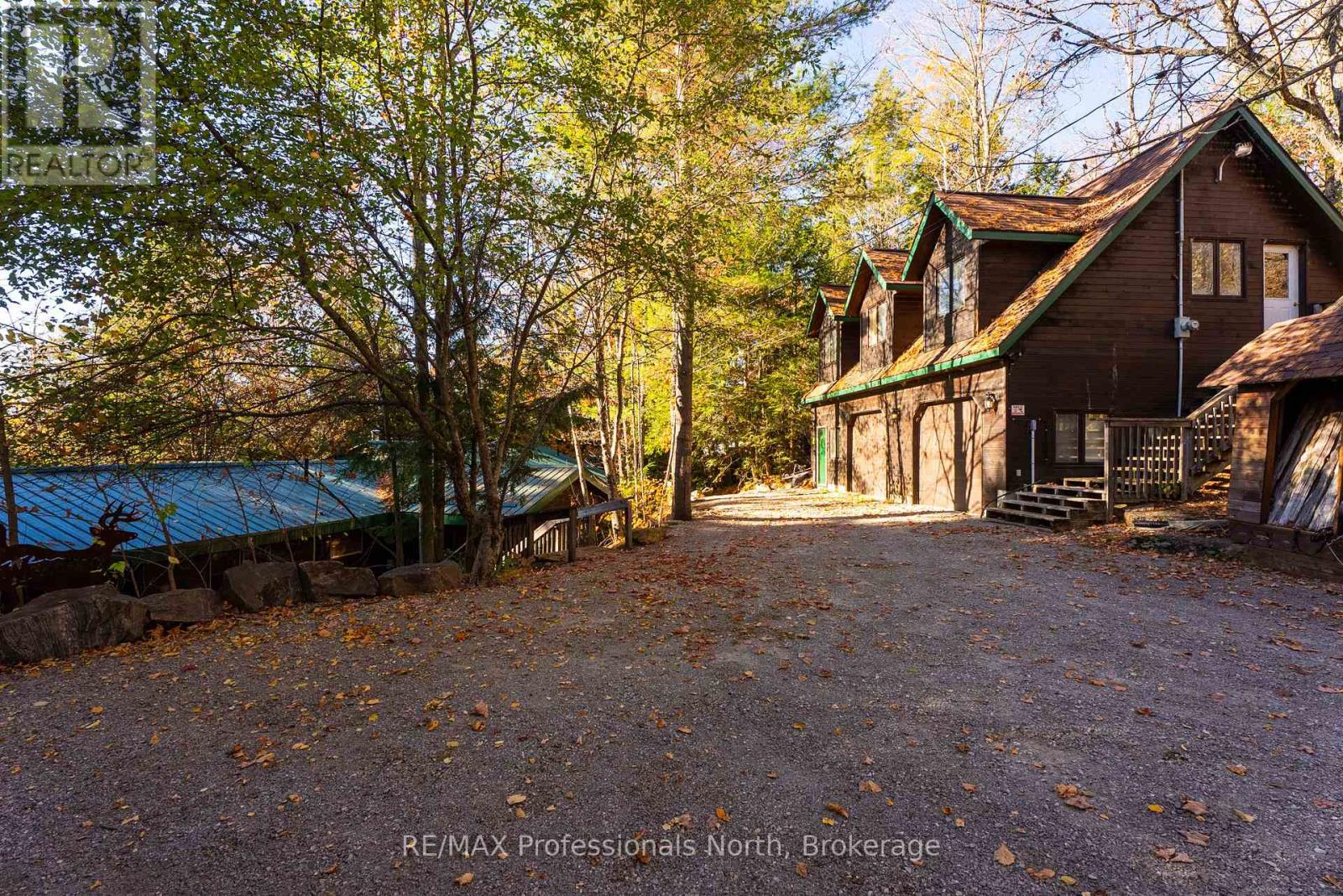 1289 Watts Road, Dysart Et Al, Ontario  K0M 1S0 - Photo 7 - X12472747