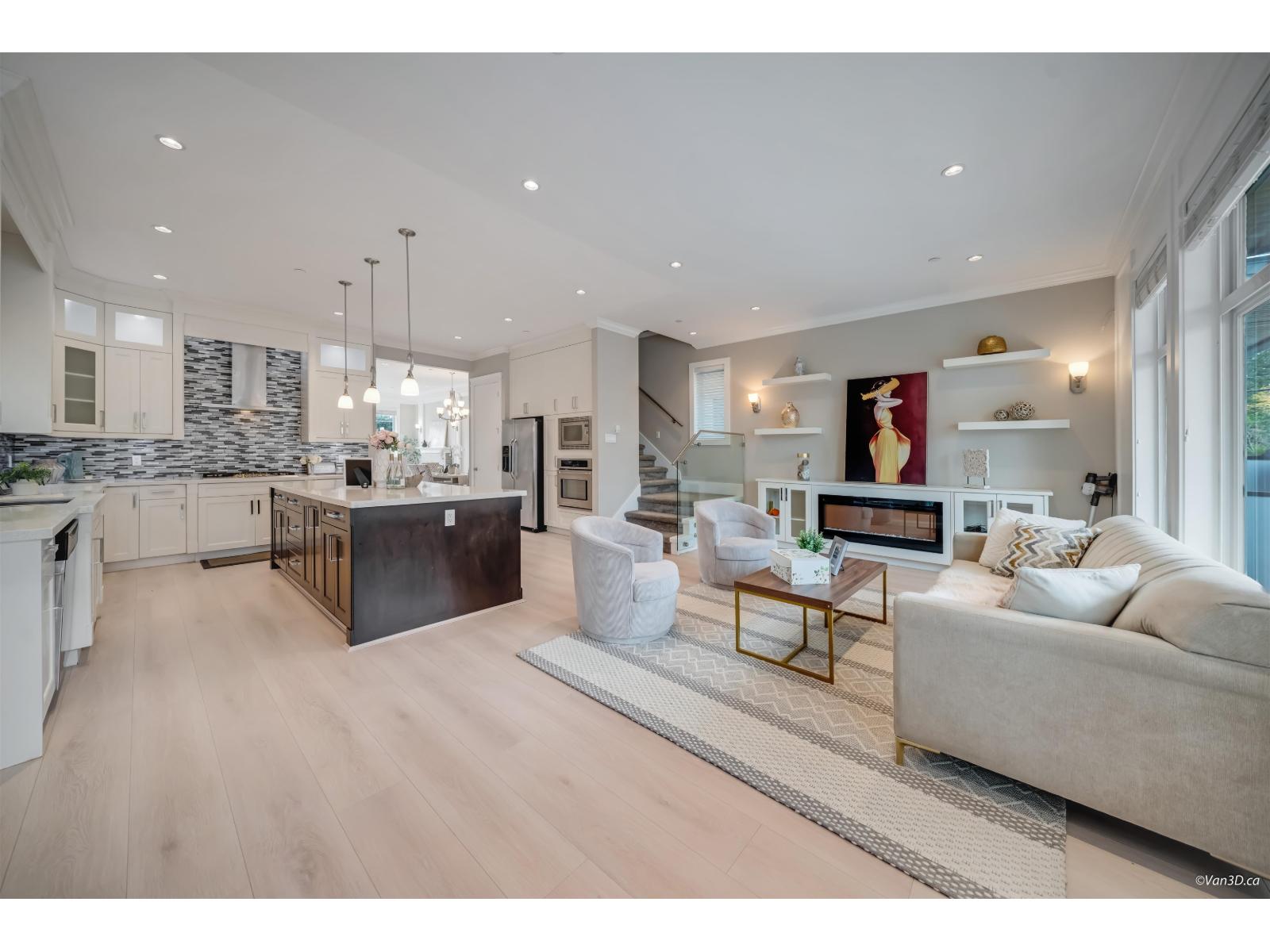 3 1426 Finlay Street, White Rock, British Columbia  V4B 4L5 - Photo 1 - R3060220