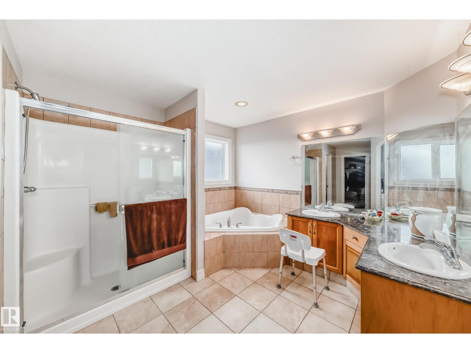 1525 Haswell Cl Nw, Edmonton, Alberta  T6R 3J4 - Photo 29 - E4462859