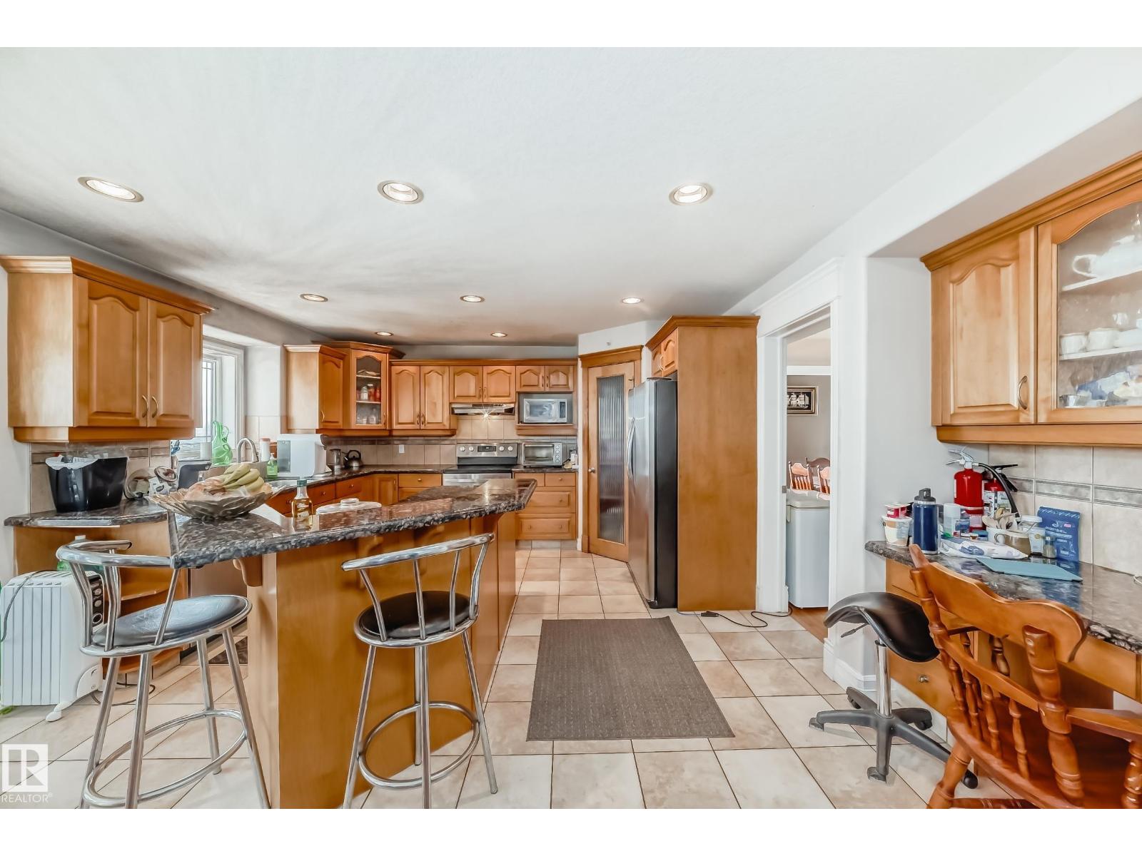 1525 Haswell Cl Nw, Edmonton, Alberta  T6R 3J4 - Photo 5 - E4462859