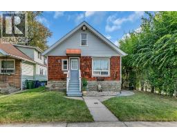 996 OAK AVENUE, Windsor, Ontario