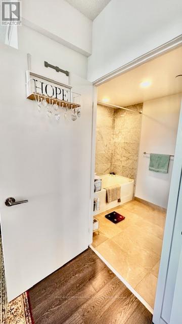 1123 - 20 O'neill Road, Toronto, Ontario  M3C 0R2 - Photo 14 - C12472729