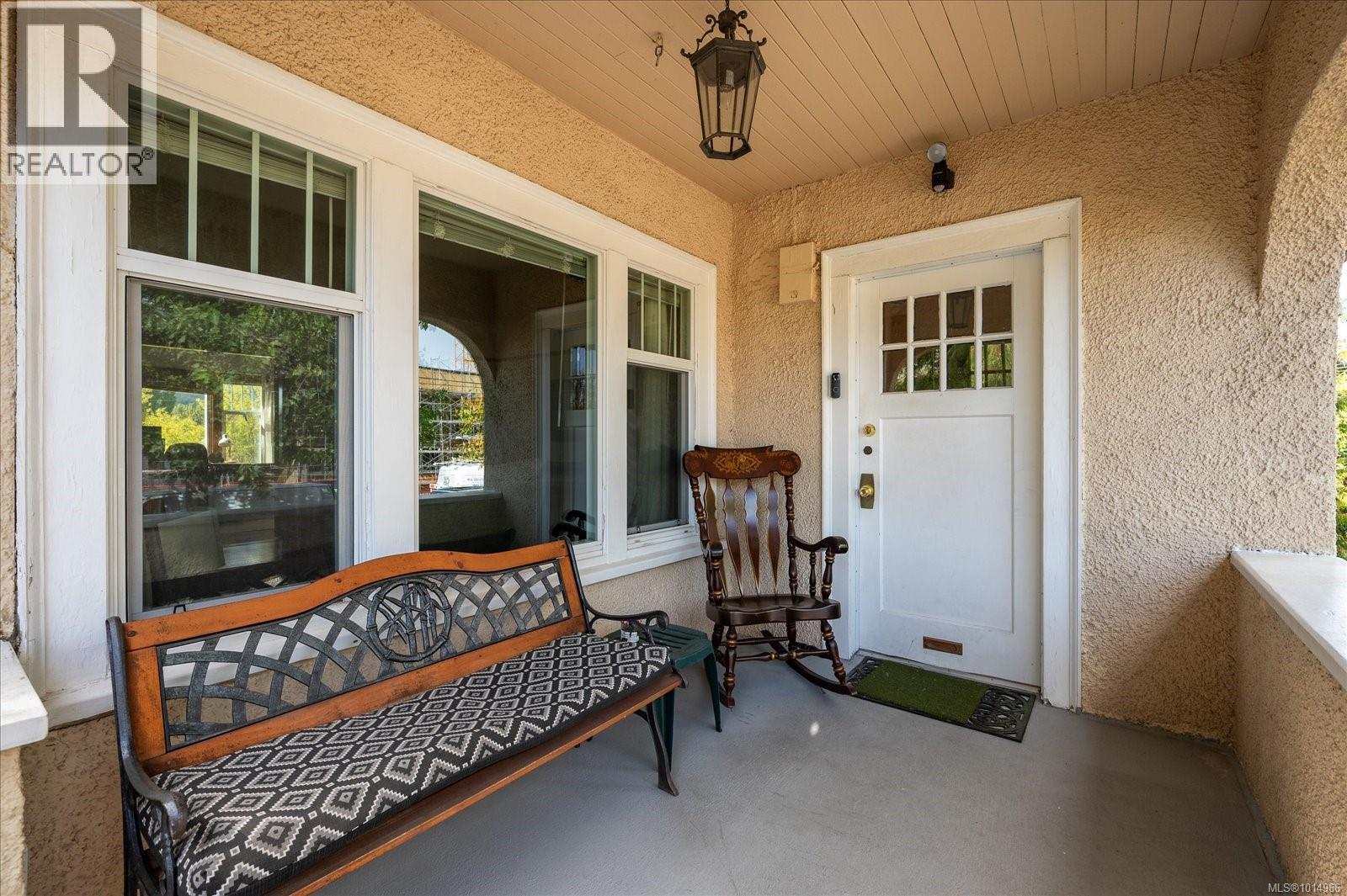 397 Machleary St, Nanaimo, British Columbia V9R 2G8 - Photo 3 - 1014966