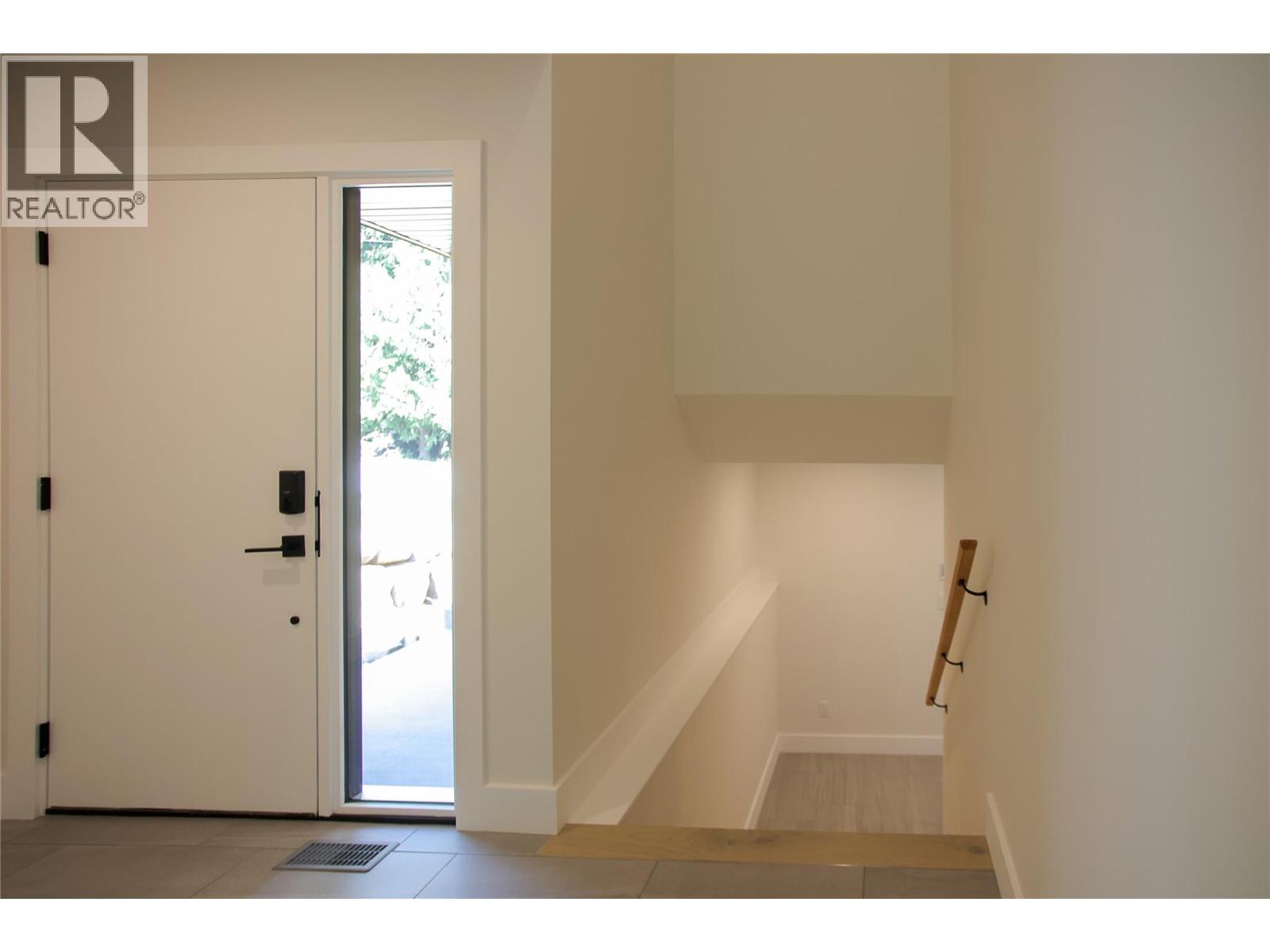 1572 Treadwell Street, Rossland, British Columbia  V0G 1Y0 - Photo 46 - 10363192