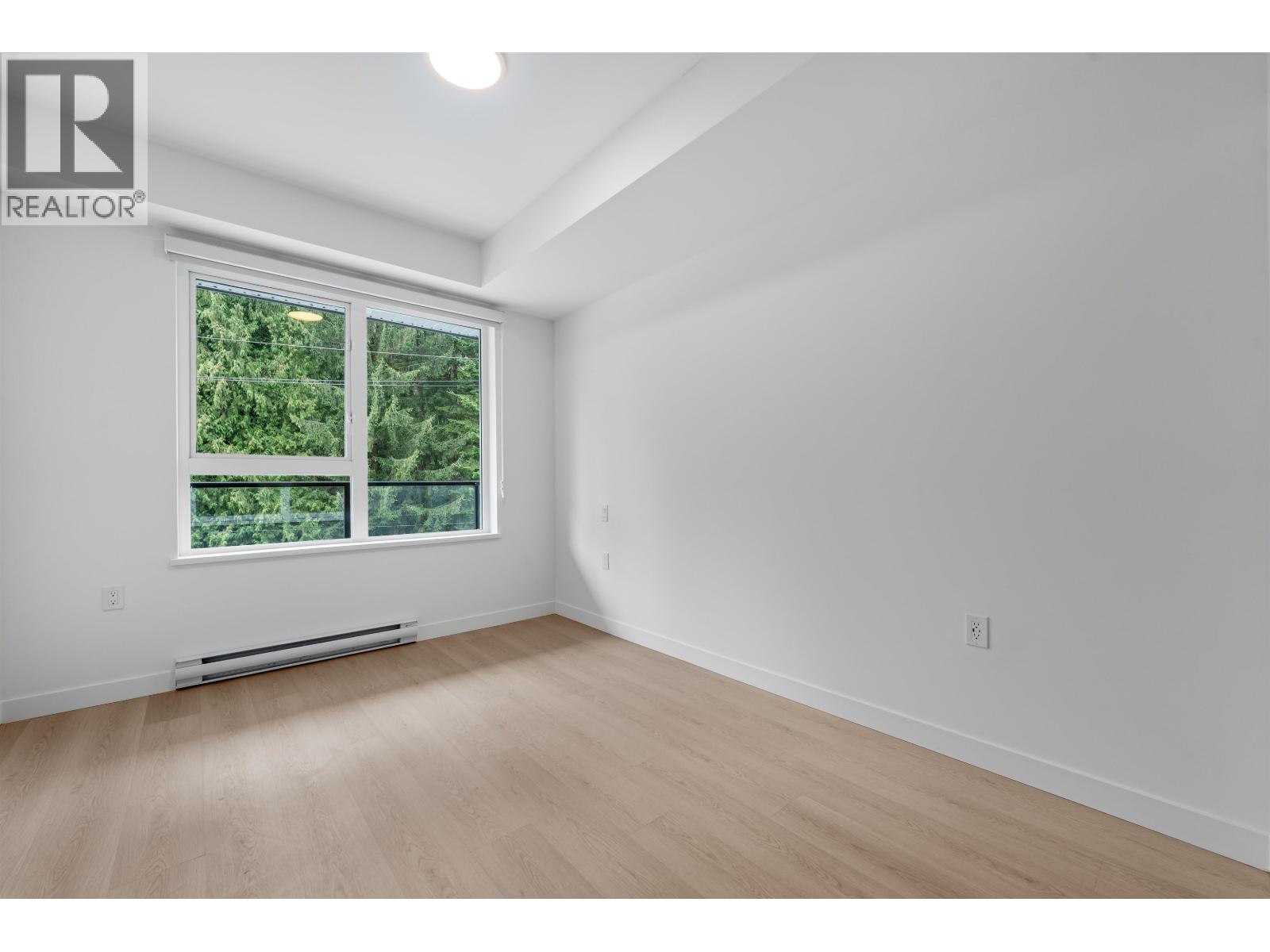 402 1100 Clarke Road, Port Moody, British Columbia  V3H 0N3 - Photo 9 - R3052264