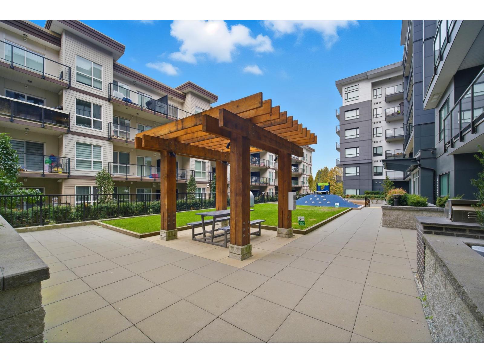 225 10777 138 Street, Surrey, British Columbia  V3T 0T5 - Photo 33 - R3060256