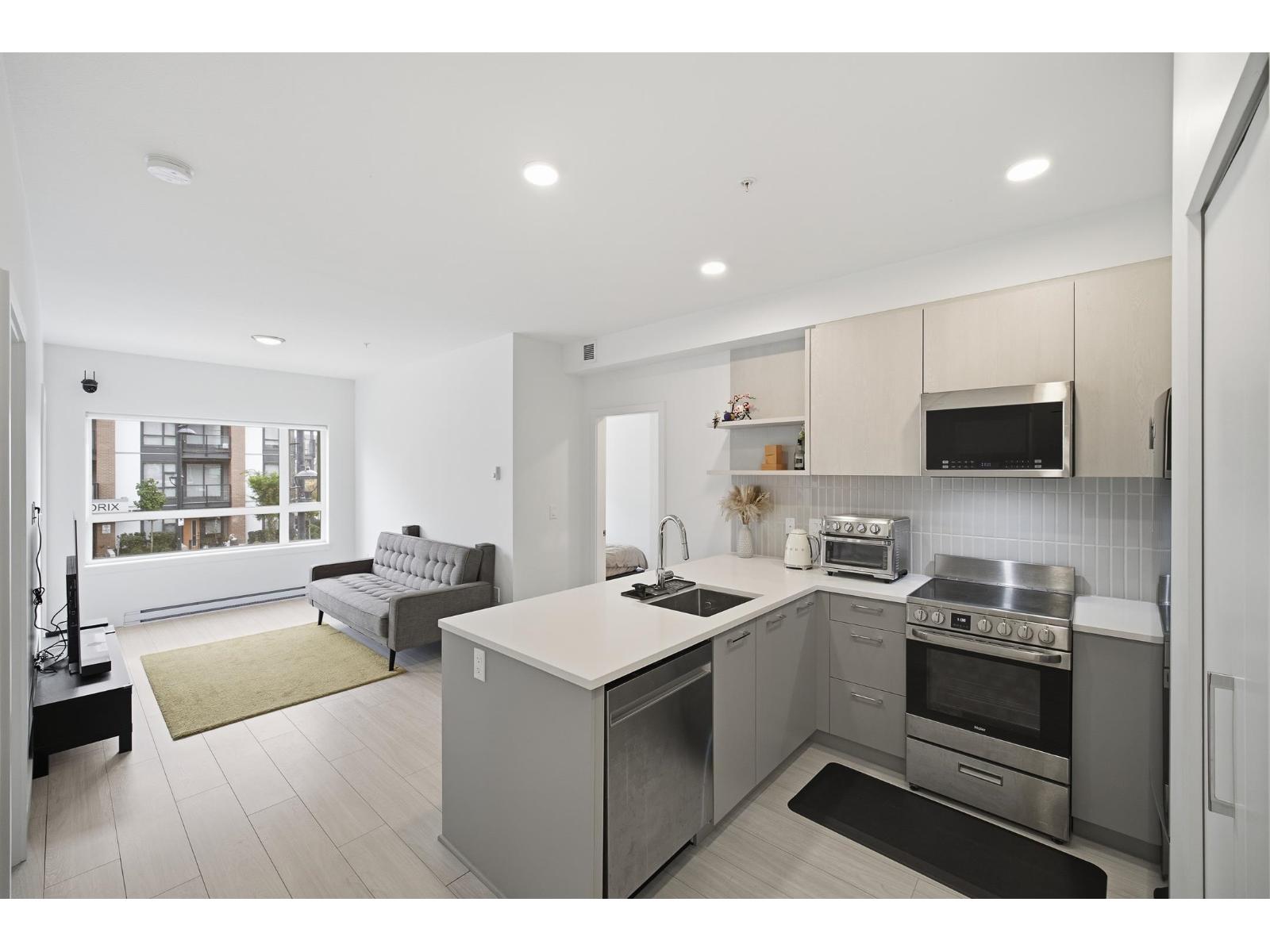 225 10777 138 Street, Surrey, British Columbia  V3T 0T5 - Photo 6 - R3060256