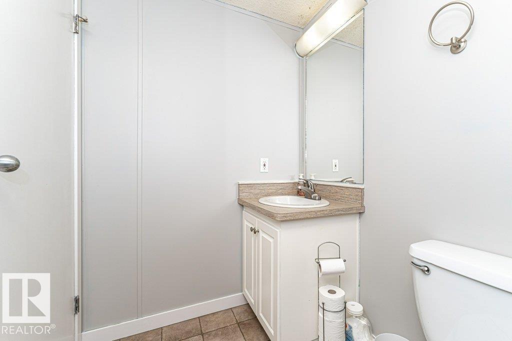 320 Maple Wood Dr Nw, Edmonton, Alberta  T6P 0A8 - Photo 30 - E4462860