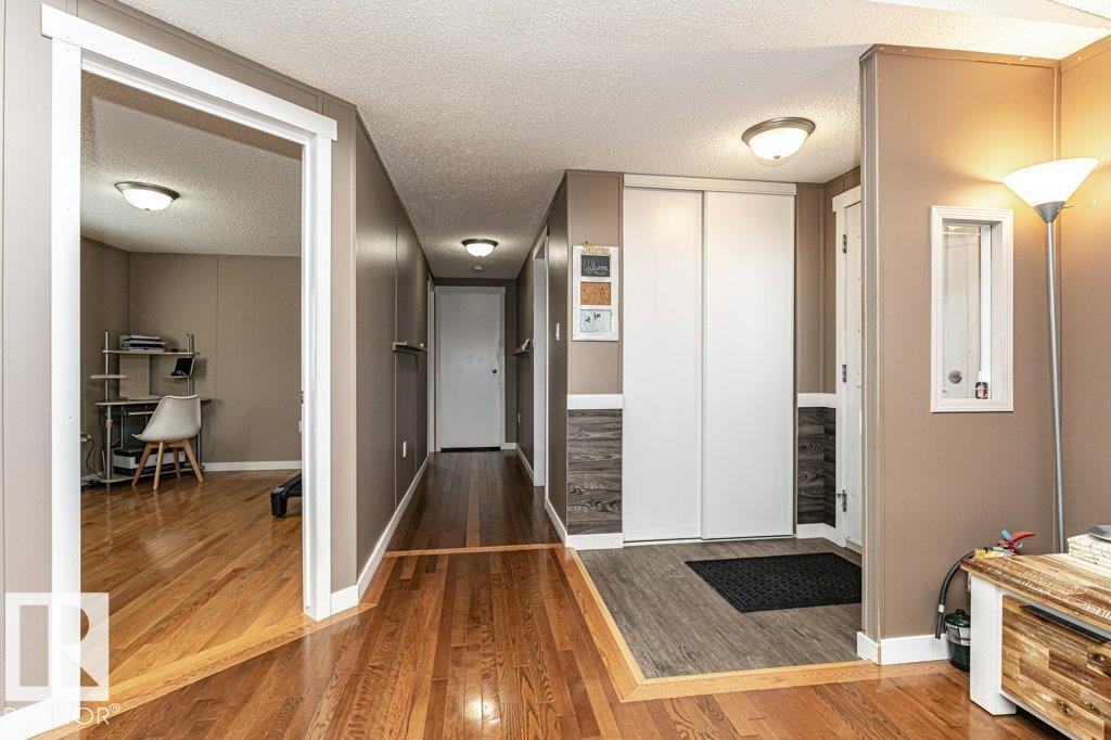320 Maple Wood Dr Nw, Edmonton, Alberta  T6P 0A8 - Photo 6 - E4462860