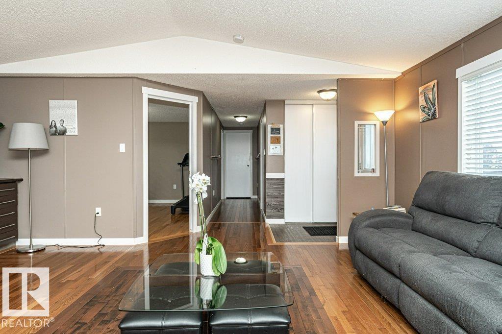 320 Maple Wood Dr Nw, Edmonton, Alberta  T6P 0A8 - Photo 7 - E4462860