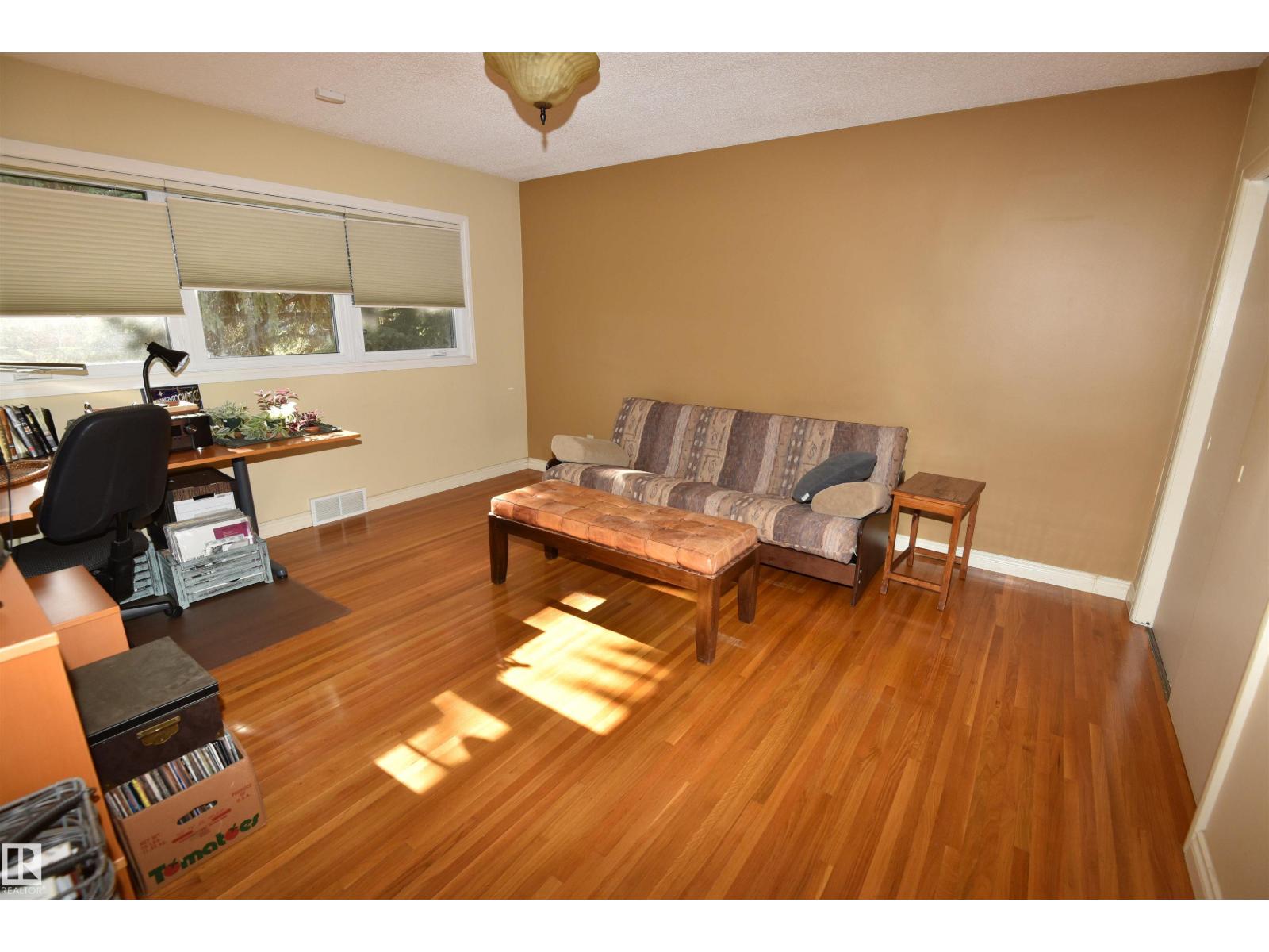 13910 101a Av Nw, Edmonton, Alberta  T5N 0L2 - Photo 9 - E4462846