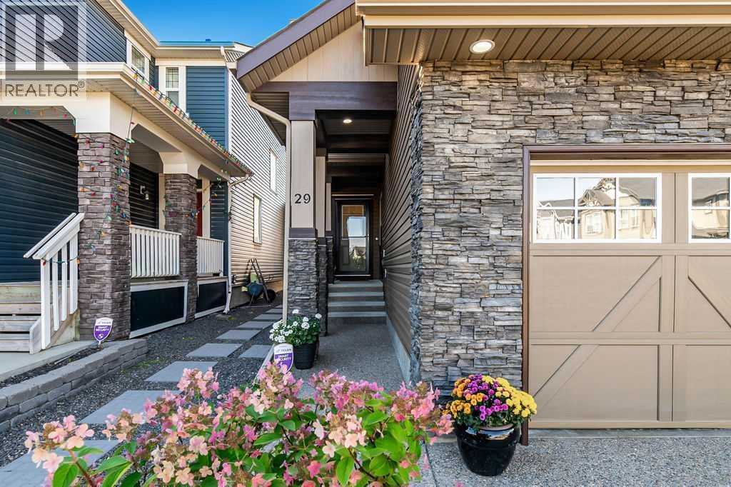 29 Cougar Ridge Close Sw, Calgary, Alberta  T3H 0V4 - Photo 3 - A2264743