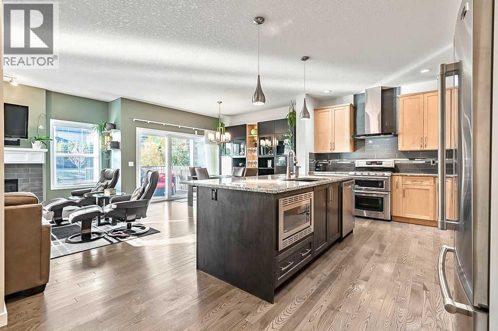 29 Cougar Ridge Close Sw, Calgary, Alberta  T3H 0V4 - Photo 7 - A2264743