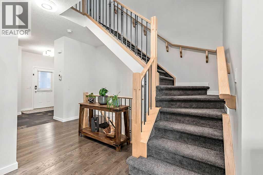 29 Cougar Ridge Close Sw, Calgary, Alberta  T3H 0V4 - Photo 16 - A2264743