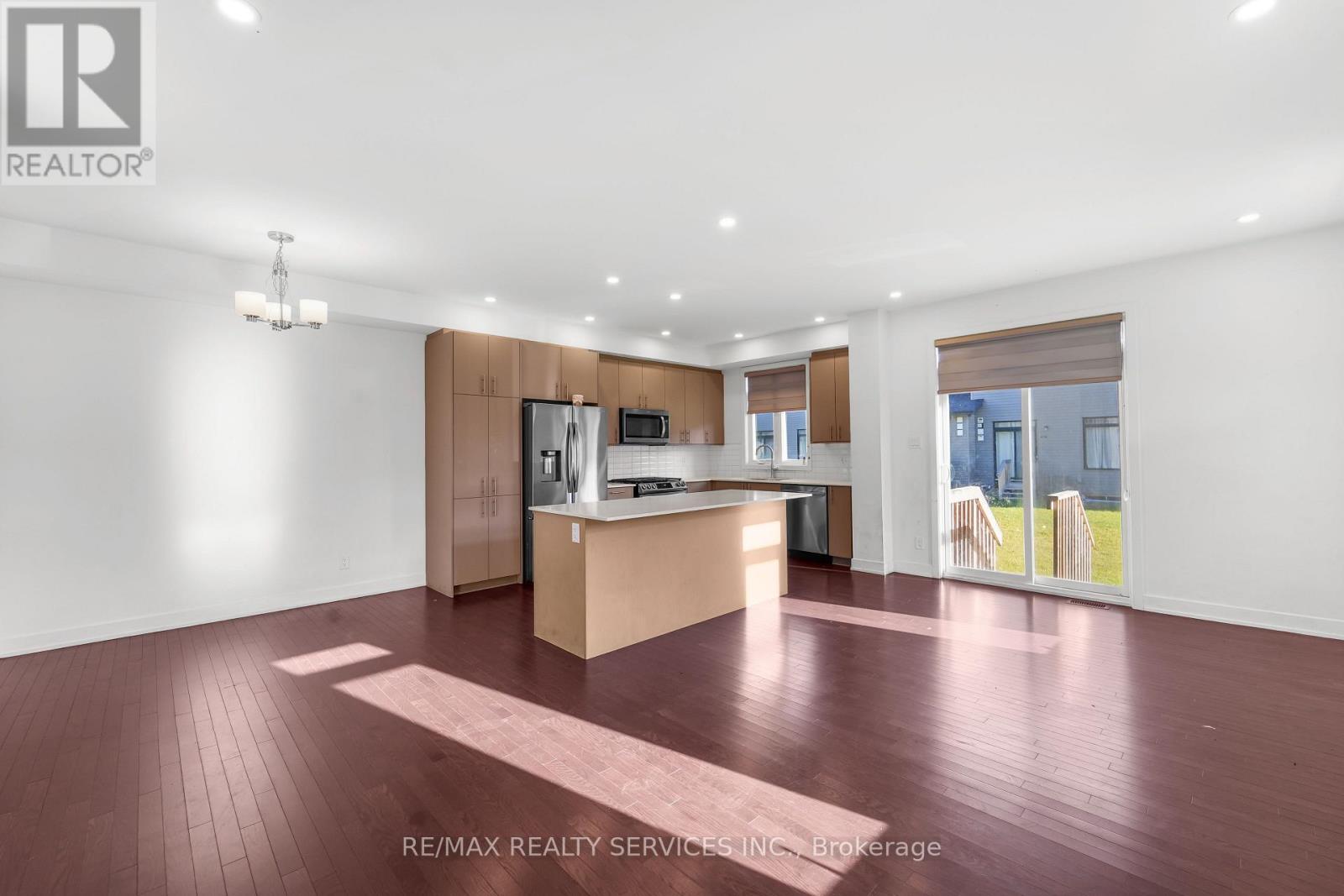 51 Moosonee Crescent, Ottawa, Ontario  K4M 0M1 - Photo 10 - X12472748