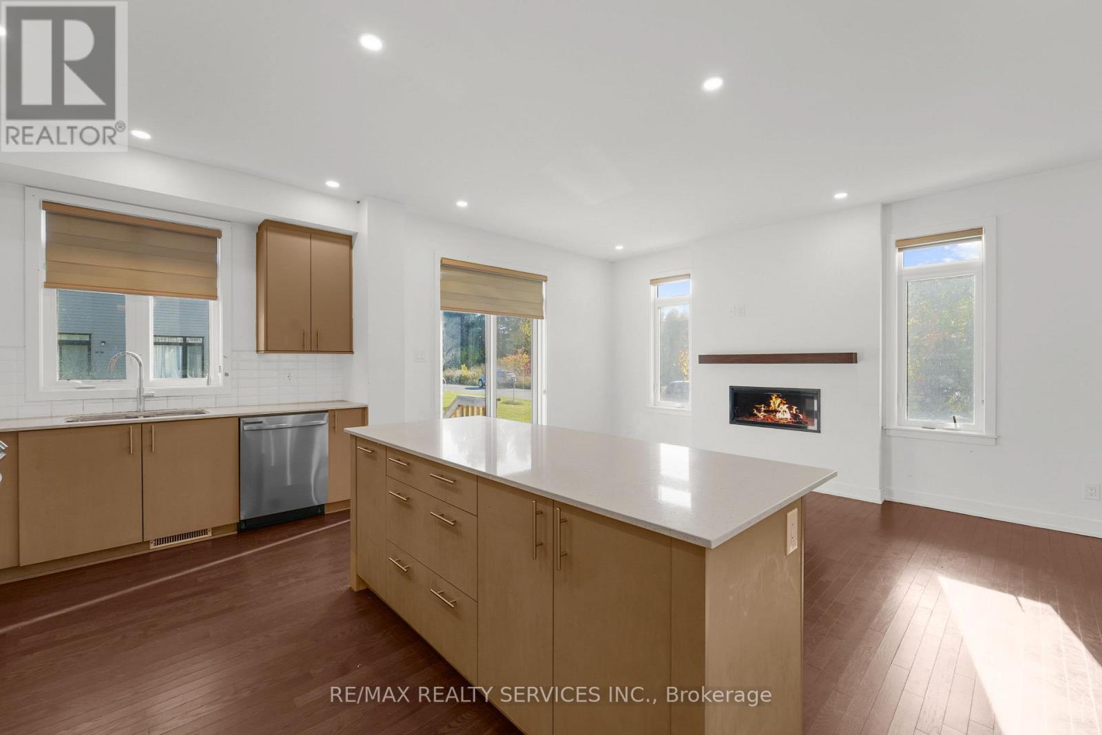 51 Moosonee Crescent, Ottawa, Ontario  K4M 0M1 - Photo 16 - X12472748