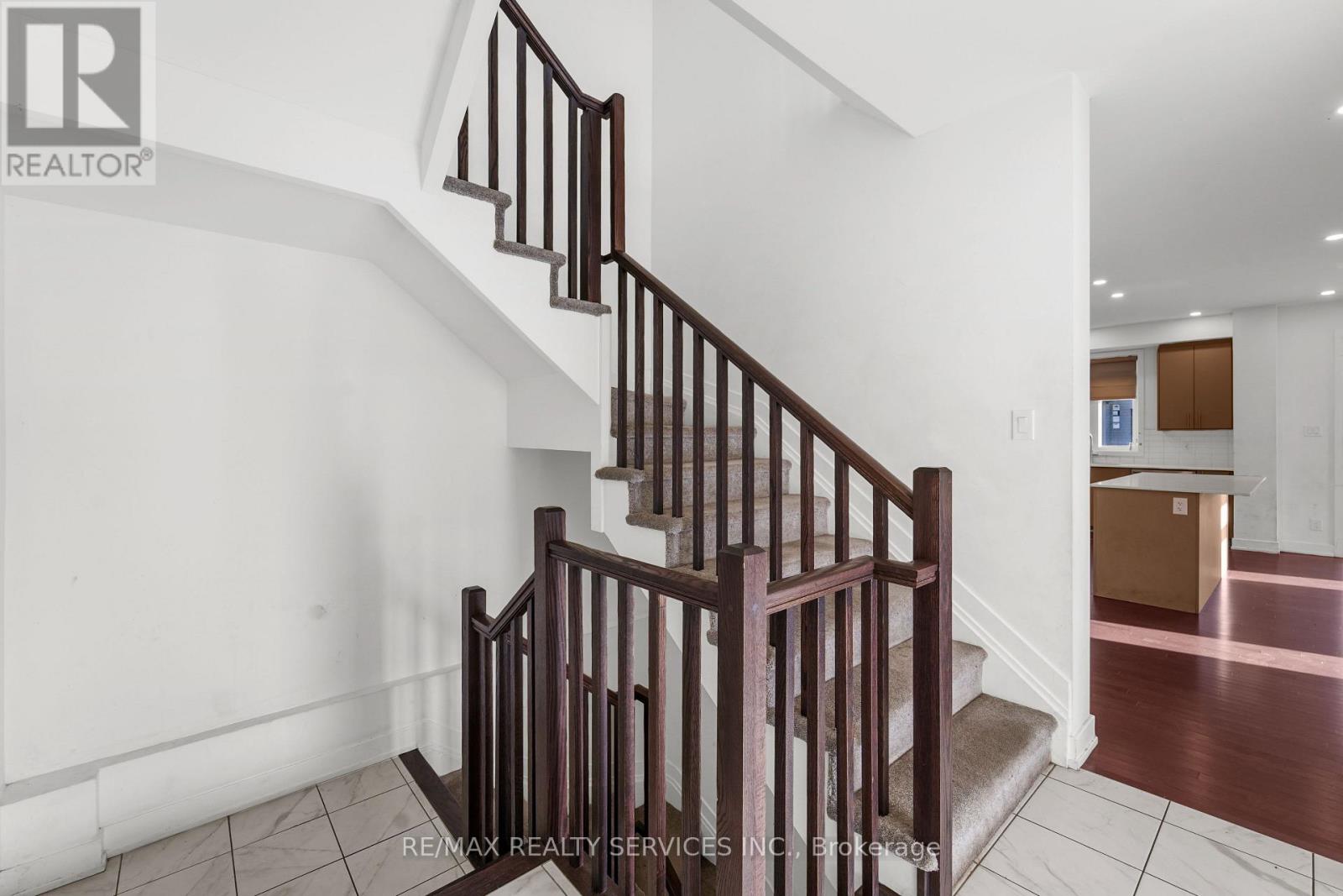 51 Moosonee Crescent, Ottawa, Ontario  K4M 0M1 - Photo 18 - X12472748