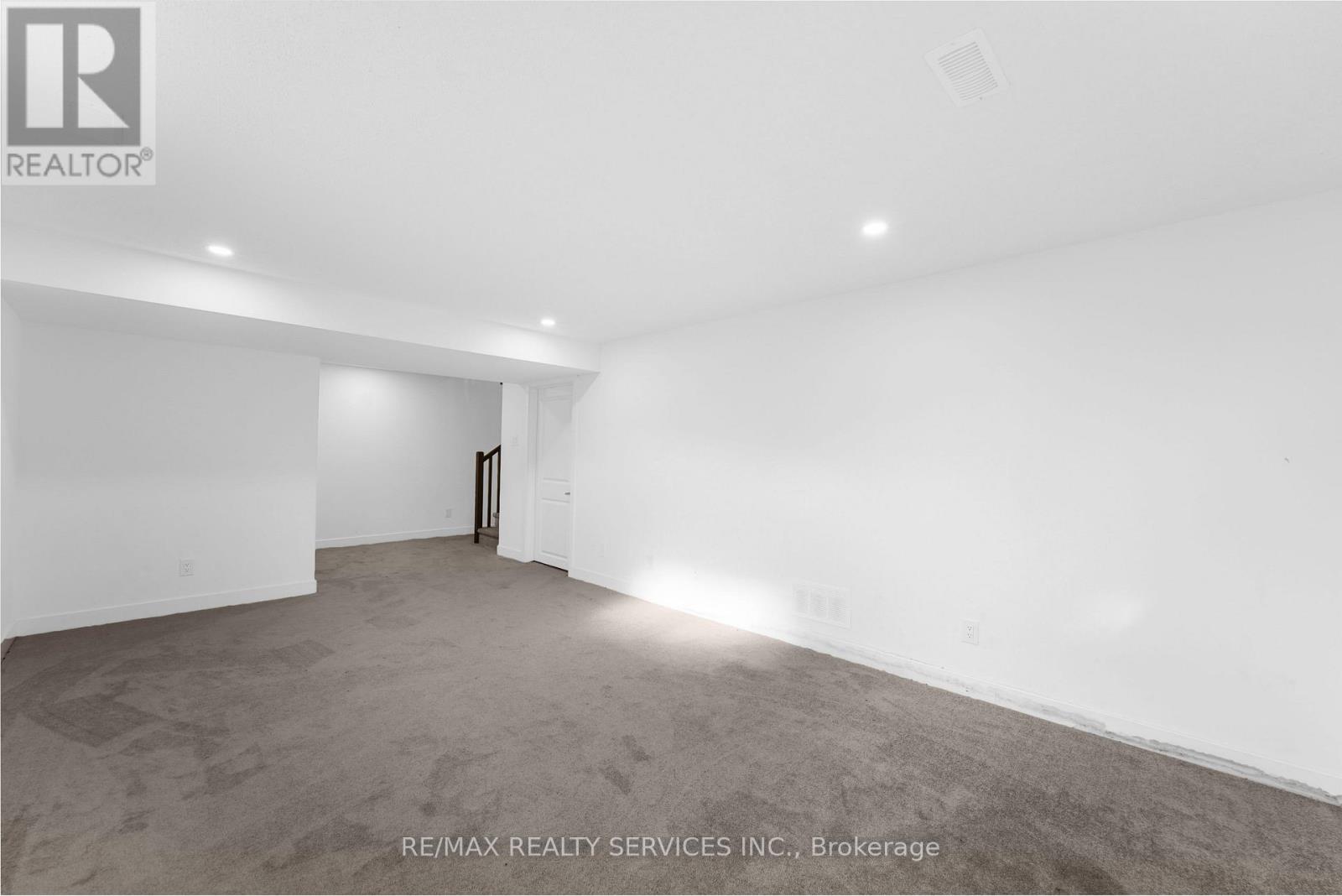 51 Moosonee Crescent, Ottawa, Ontario  K4M 0M1 - Photo 24 - X12472748