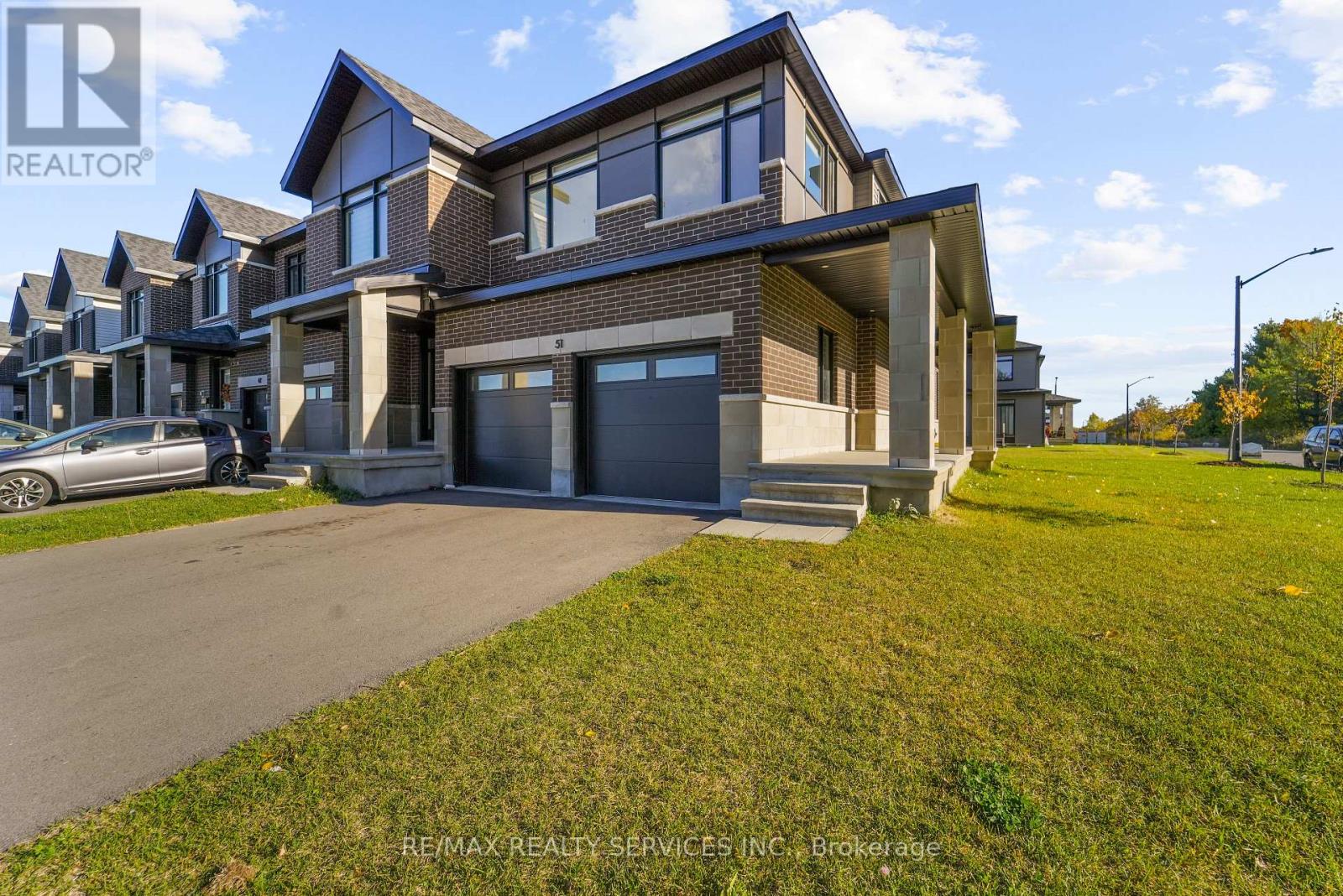 51 Moosonee Crescent, Ottawa, Ontario  K4M 0M1 - Photo 3 - X12472748