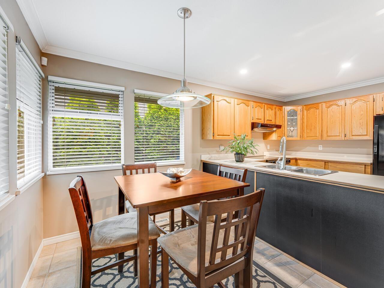 18842 64 Avenue, Surrey, British Columbia  V3S 7T9 - Photo 6 - R3060271