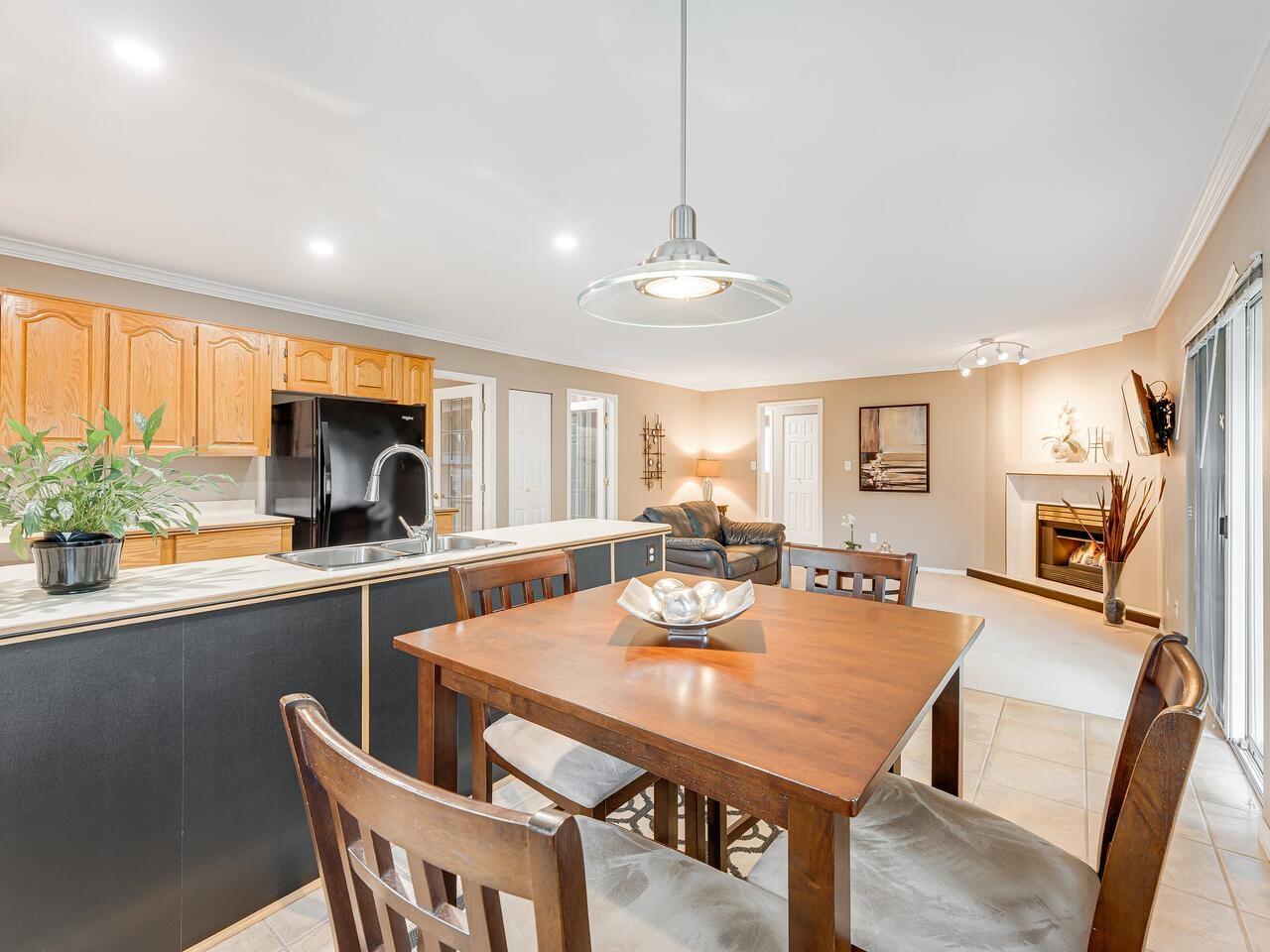 18842 64 Avenue, Surrey, British Columbia  V3S 7T9 - Photo 7 - R3060271