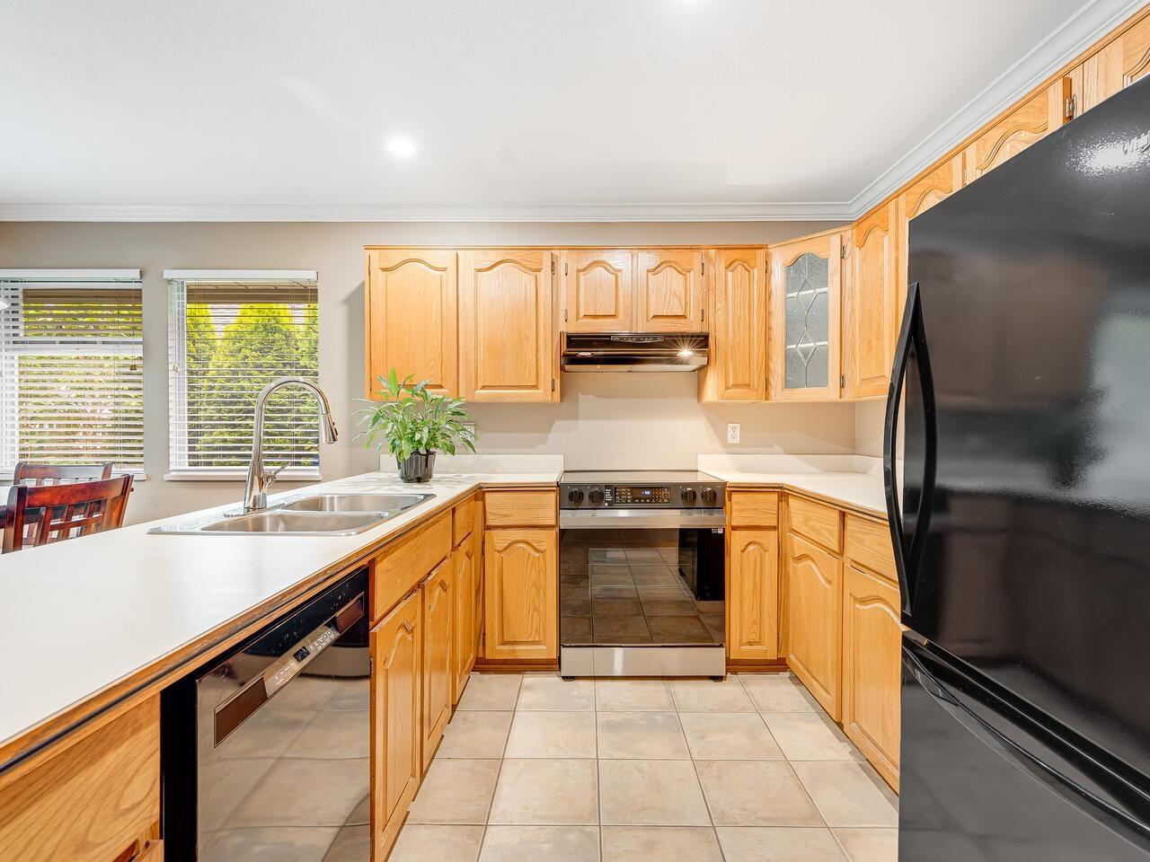 18842 64 Avenue, Surrey, British Columbia  V3S 7T9 - Photo 9 - R3060271