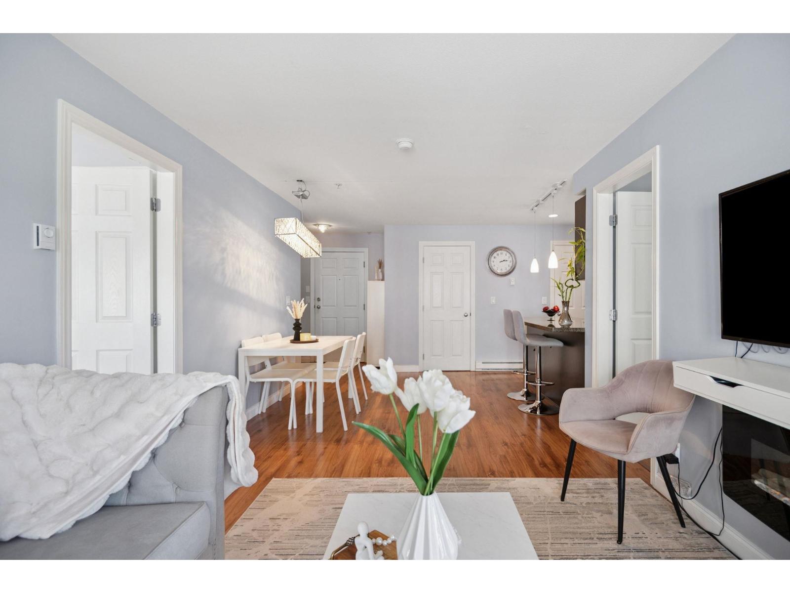 211 5454 198 Street, Langley, British Columbia  V3A 1G2 - Photo 6 - R3060280