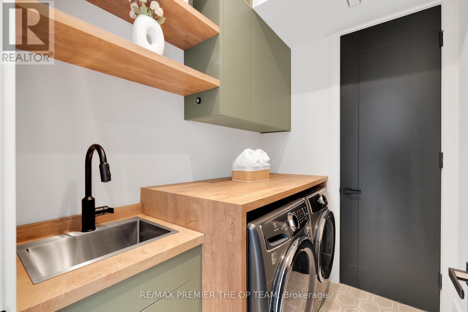 487 Coldstream Avenue, Toronto, Ontario  M5N 1Y6 - Photo 39 - C12472759