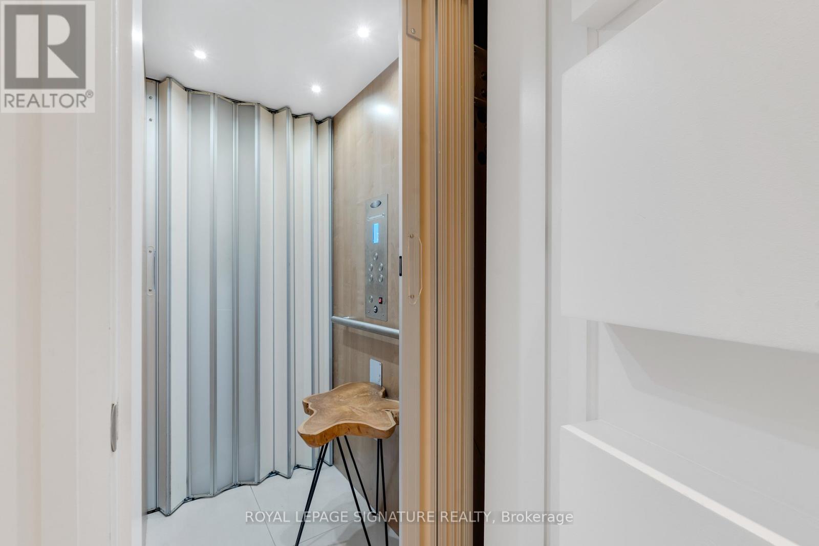 1078 Bay Street, Toronto, Ontario  M5S 0A3 - Photo 15 - C12472783