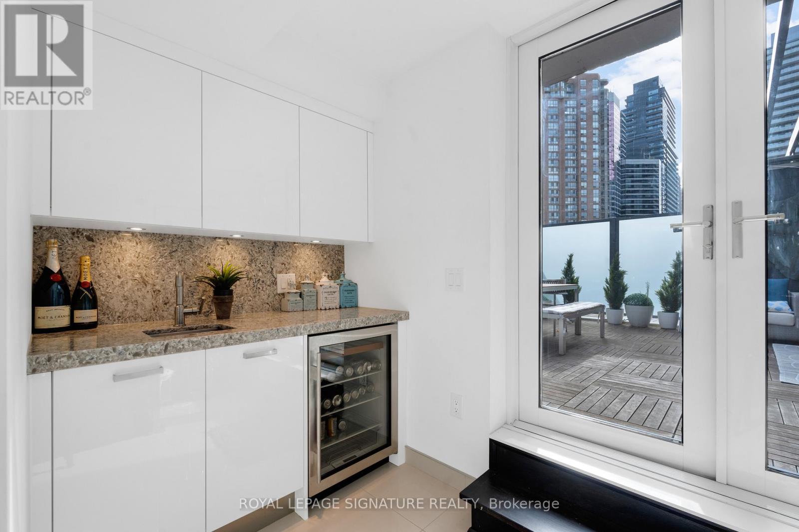 1078 Bay Street, Toronto, Ontario  M5S 0A3 - Photo 32 - C12472783