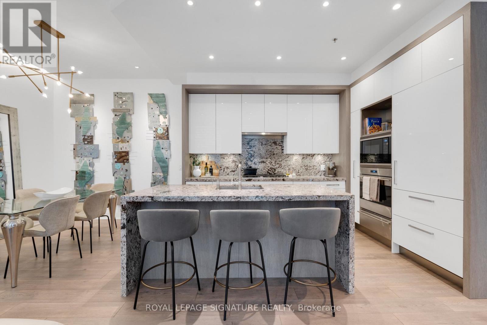 1078 Bay Street, Toronto, Ontario  M5S 0A3 - Photo 7 - C12472783