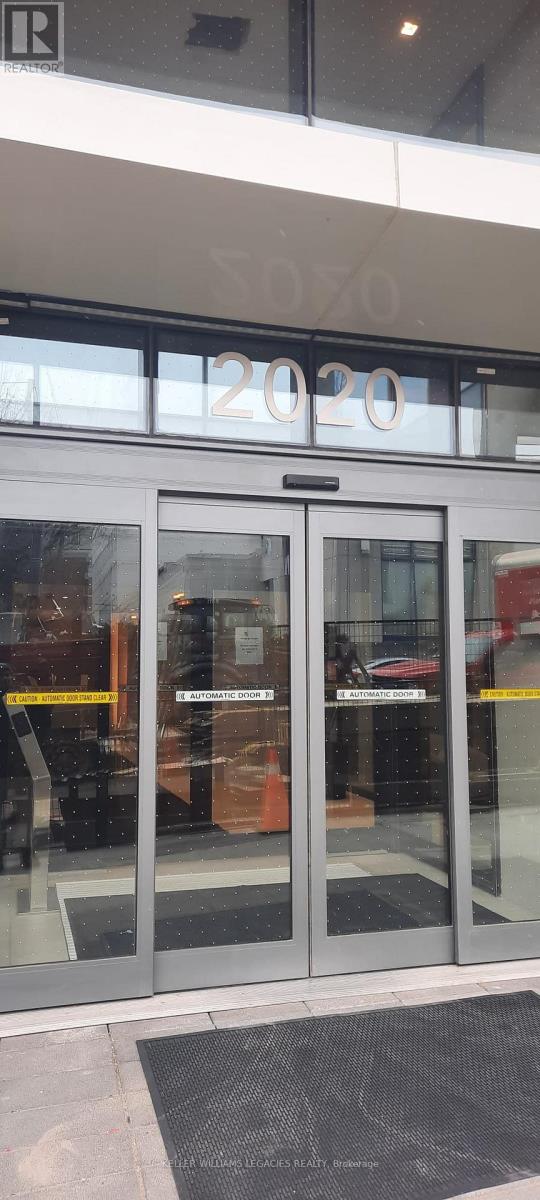1807 - 2020 Bathurst Street, Toronto, Ontario  M5P 0A6 - Photo 2 - C12472786