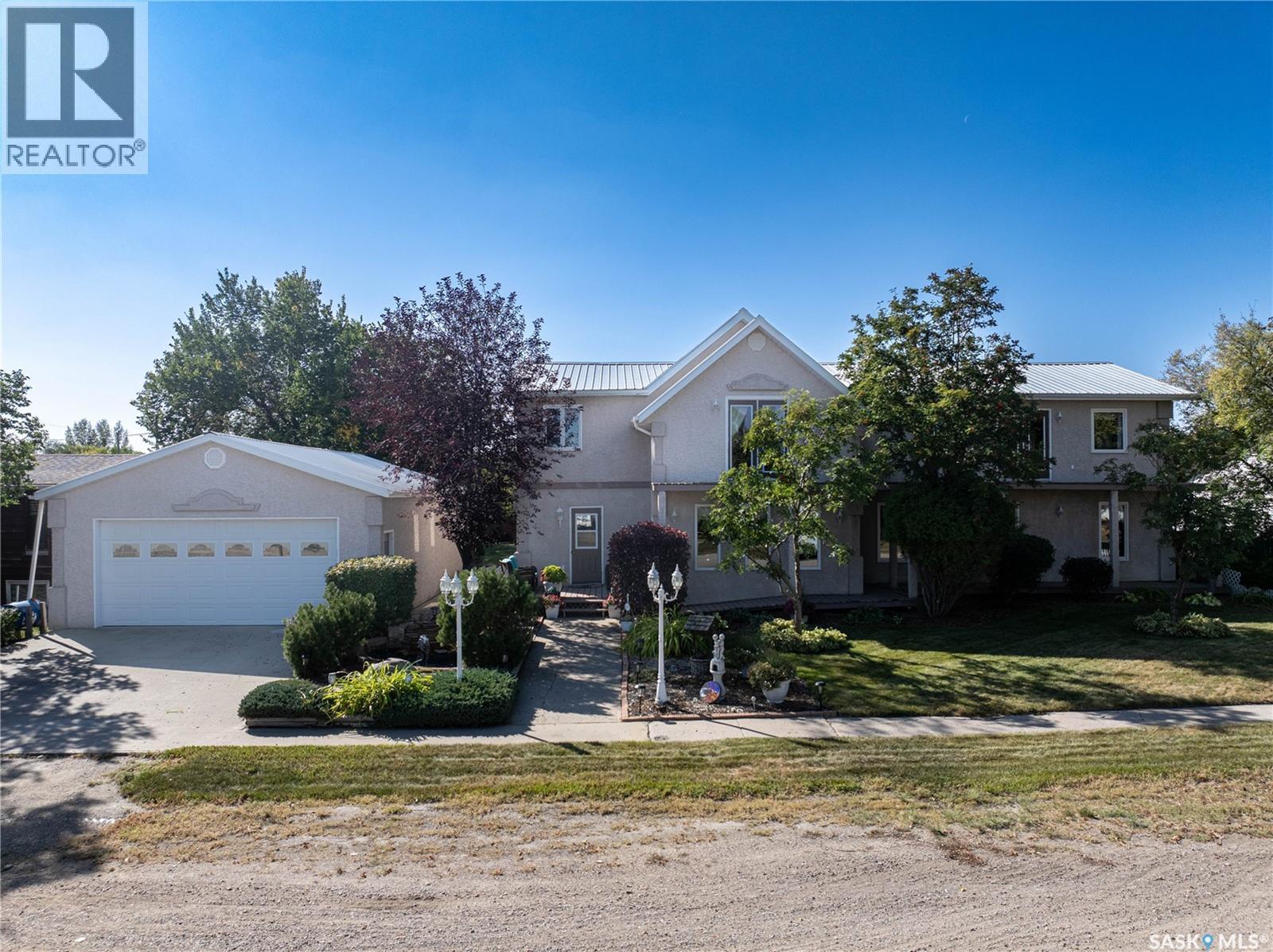 304 1st Street W, Milden, Saskatchewan  S0L 2L0 - Photo 5 - SK021175