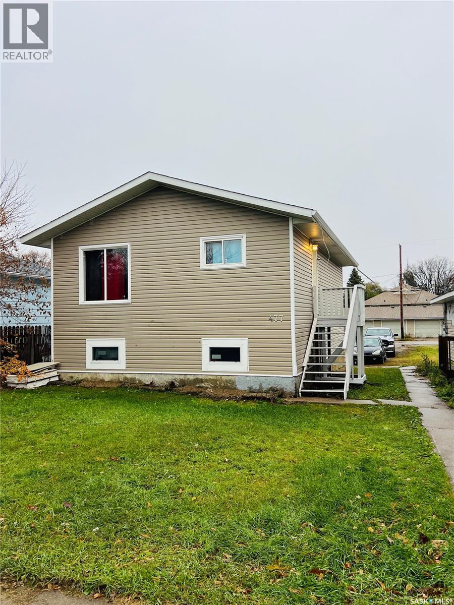 477 7th STREET E, Prince Albert, Saskatchewan