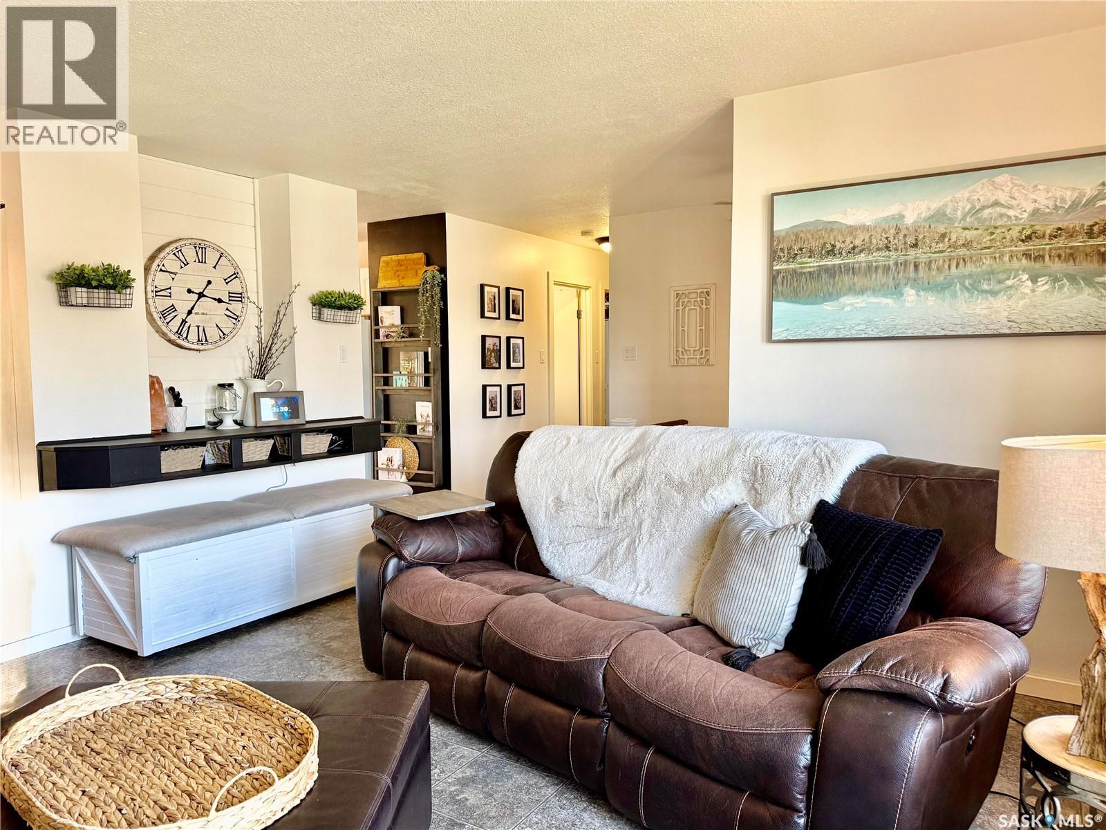 38 Howard Crescent, Lanigan, Saskatchewan  S0K 2M0 - Photo 11 - SK021225