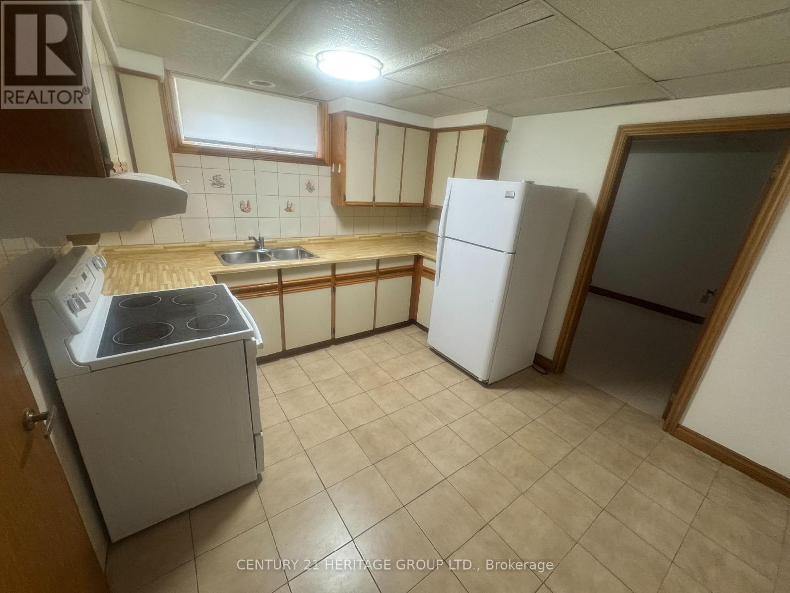 Bsmnt - 138 Marsi Drive, Richmond Hill, Ontario  L4C 5S8 - Photo 6 - N12472768