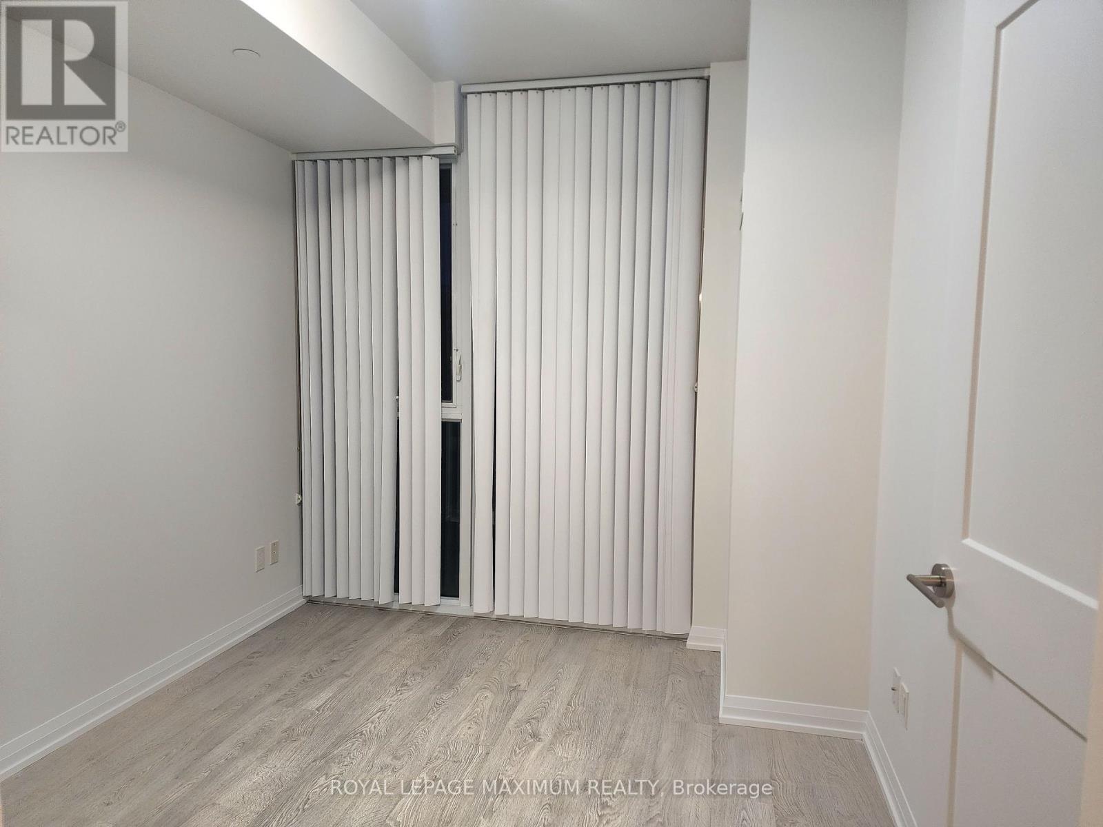 608 - 7895 Jane Street, Vaughan, Ontario  L4K 0K2 - Photo 3 - N12472787