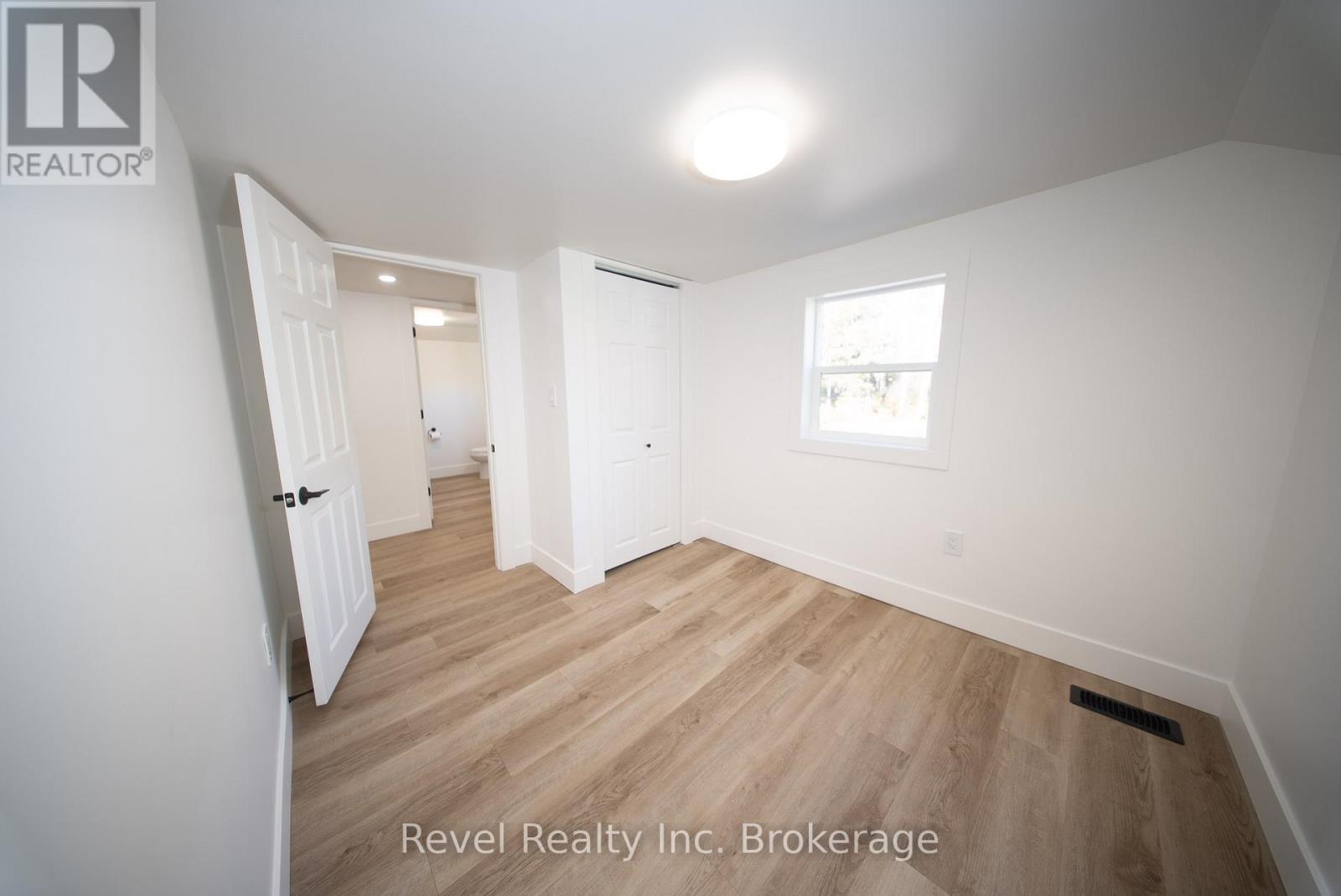 183 Larocque Street, West Nipissing, Ontario  P0H 1M0 - Photo 20 - X12471069