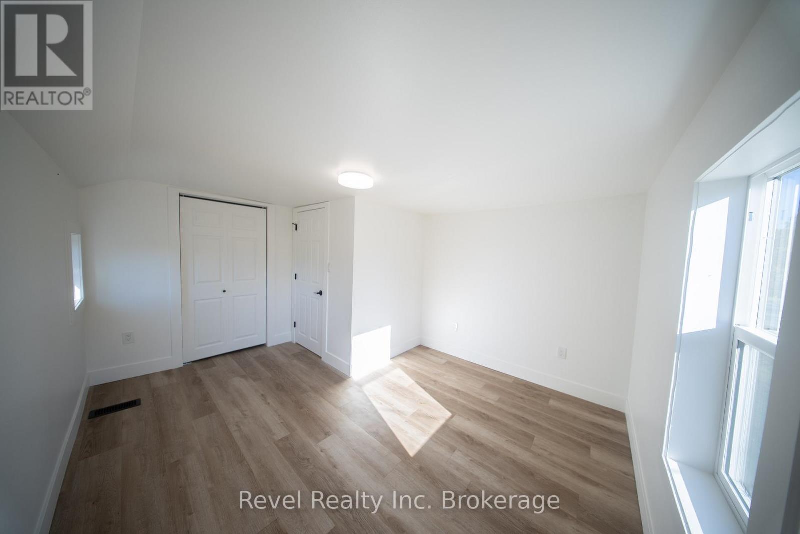 183 Larocque Street, West Nipissing, Ontario  P0H 1M0 - Photo 21 - X12471069