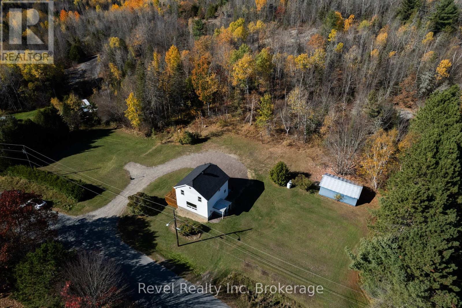 183 Larocque Street, West Nipissing, Ontario  P0H 1M0 - Photo 5 - X12471069